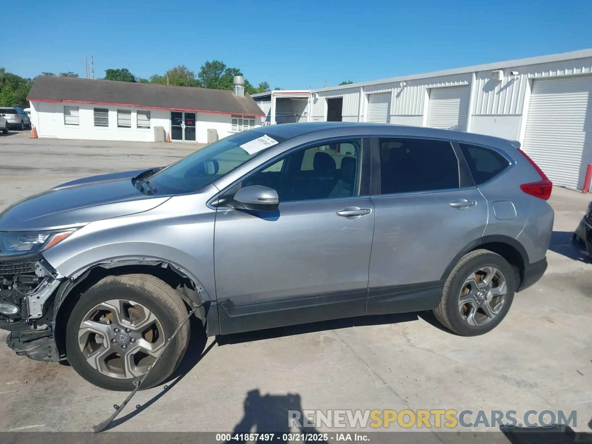 14 Photograph of a damaged car 5J6RW2H56KA020441 HONDA CR-V 2019