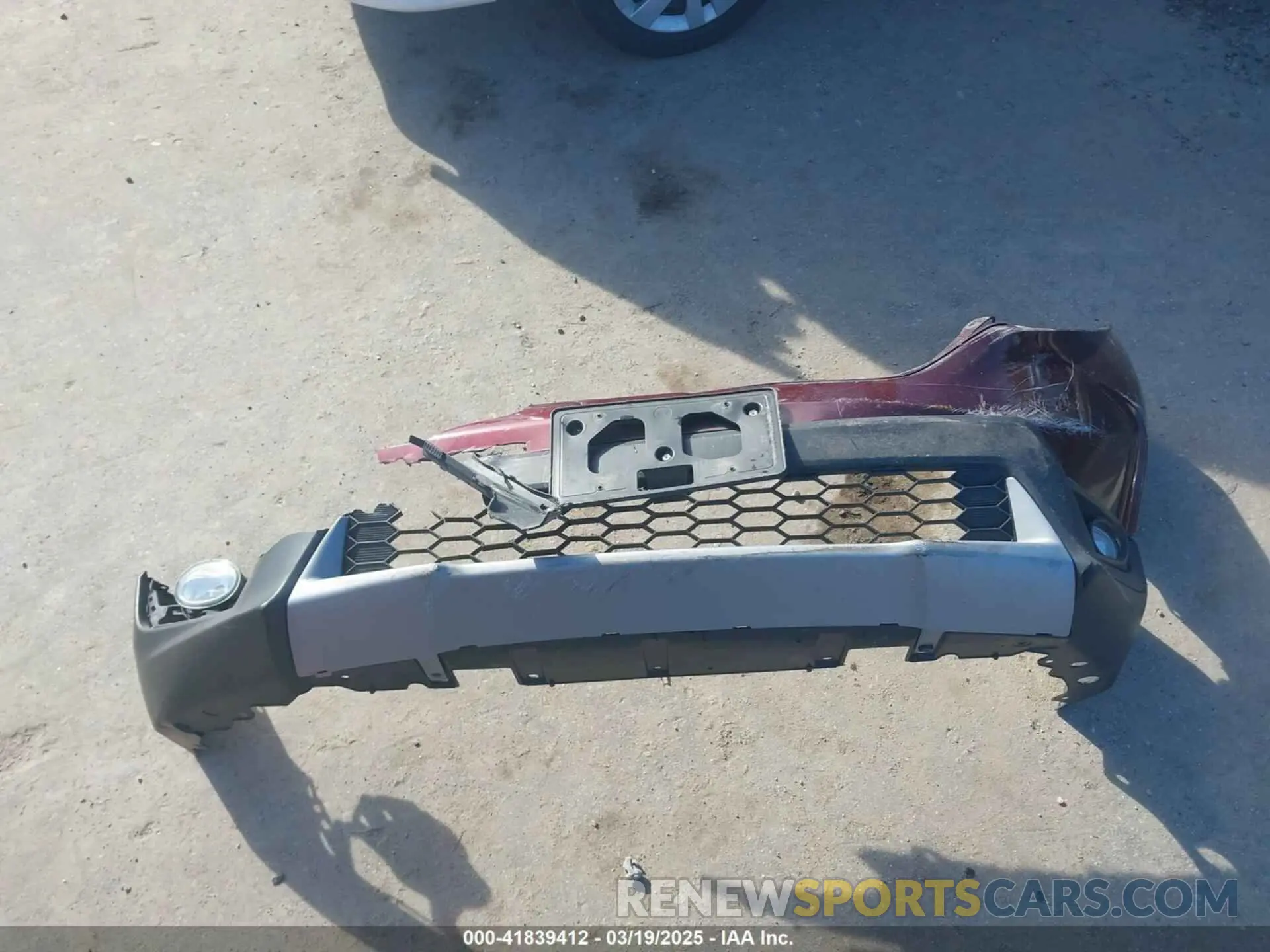12 Photograph of a damaged car 5J6RW2H56KL009251 HONDA CR-V 2019