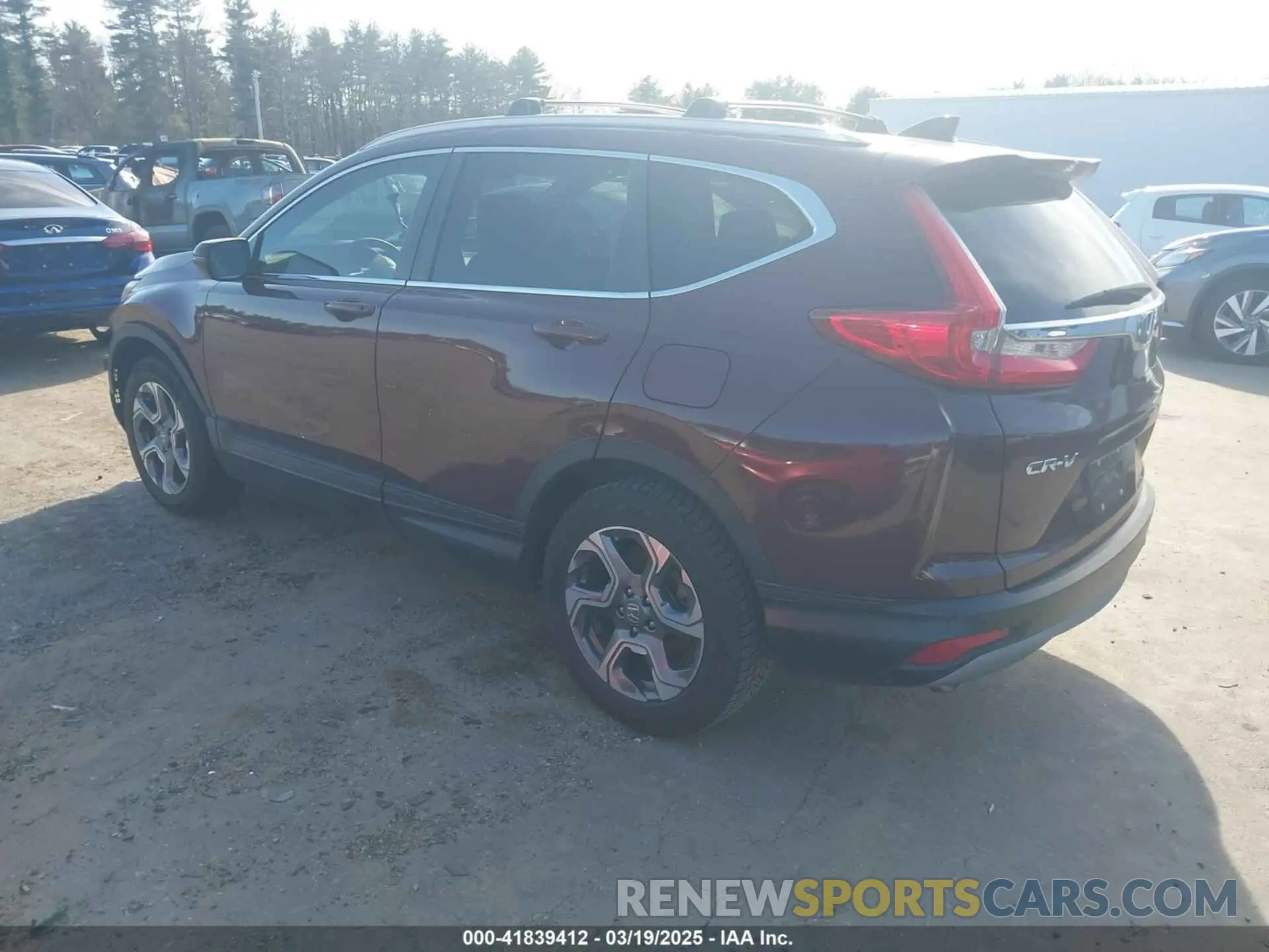 3 Photograph of a damaged car 5J6RW2H56KL009251 HONDA CR-V 2019