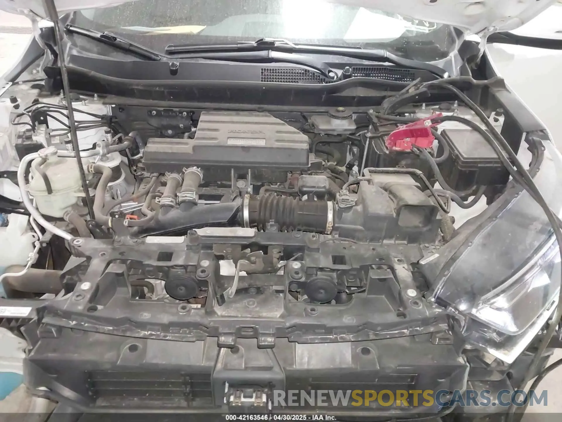 10 Photograph of a damaged car 5J6RW2H59KL012015 HONDA CR-V 2019