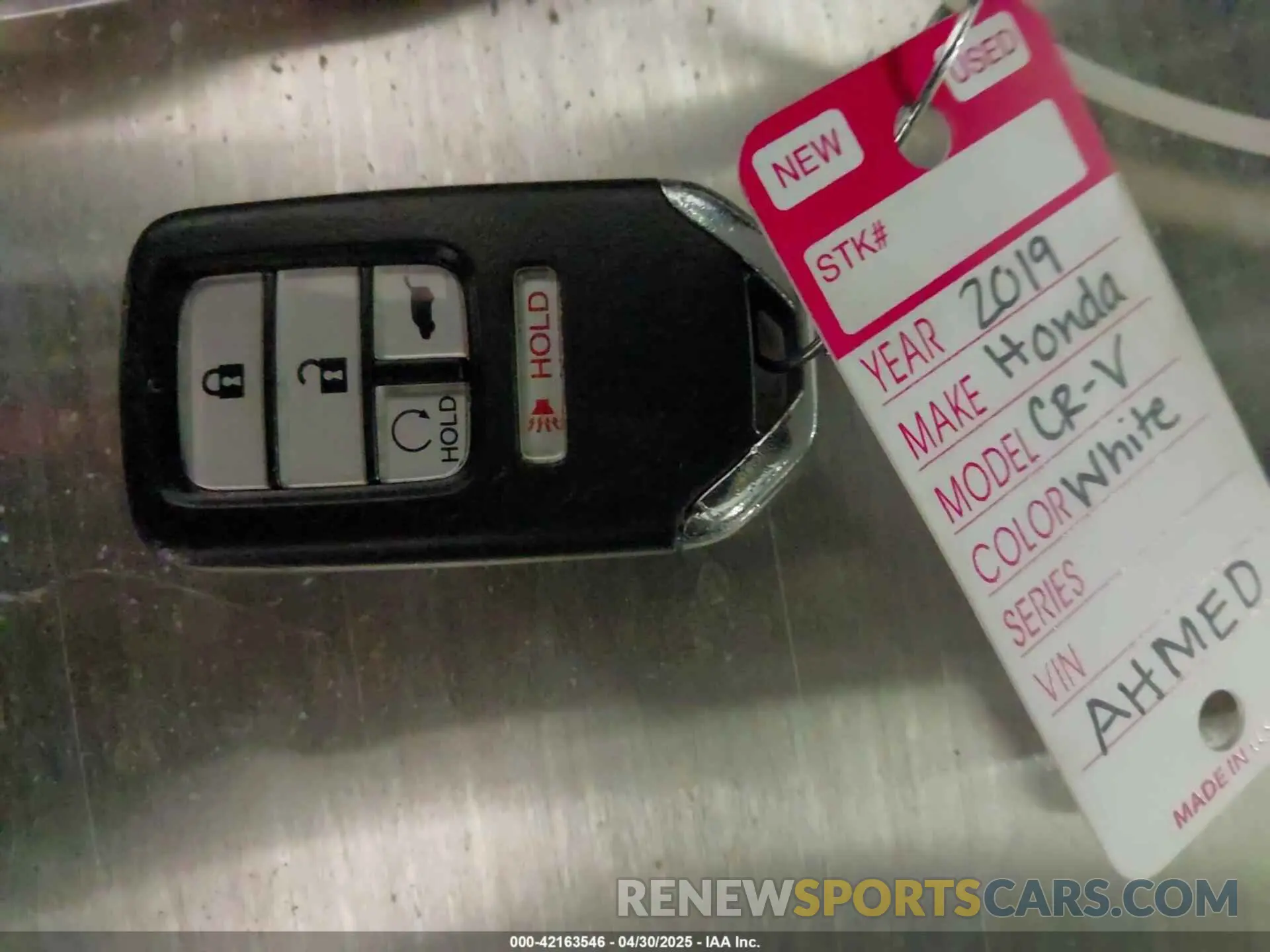 11 Photograph of a damaged car 5J6RW2H59KL012015 HONDA CR-V 2019