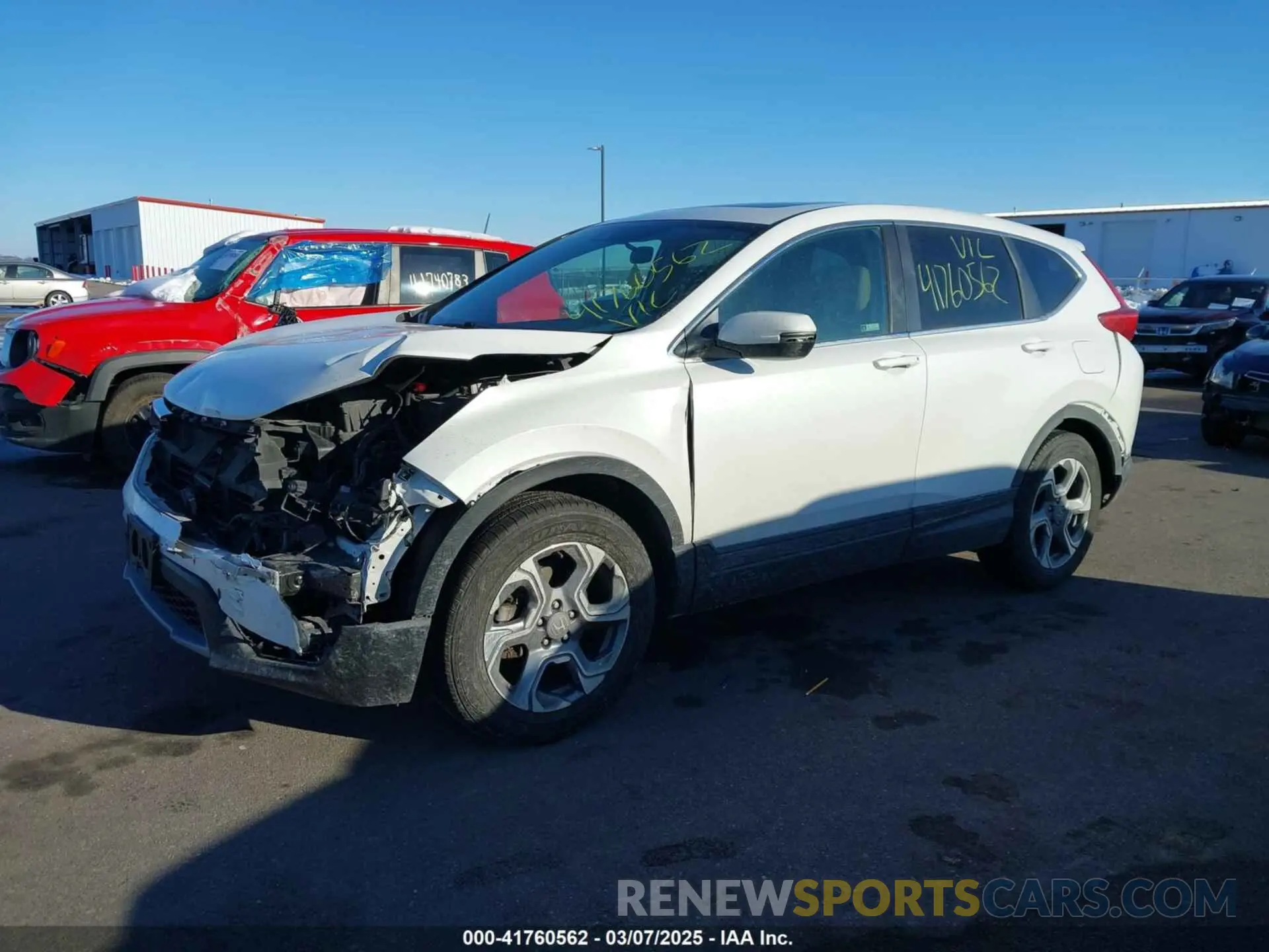 14 Photograph of a damaged car 5J6RW2H5XKL015974 HONDA CR-V 2019