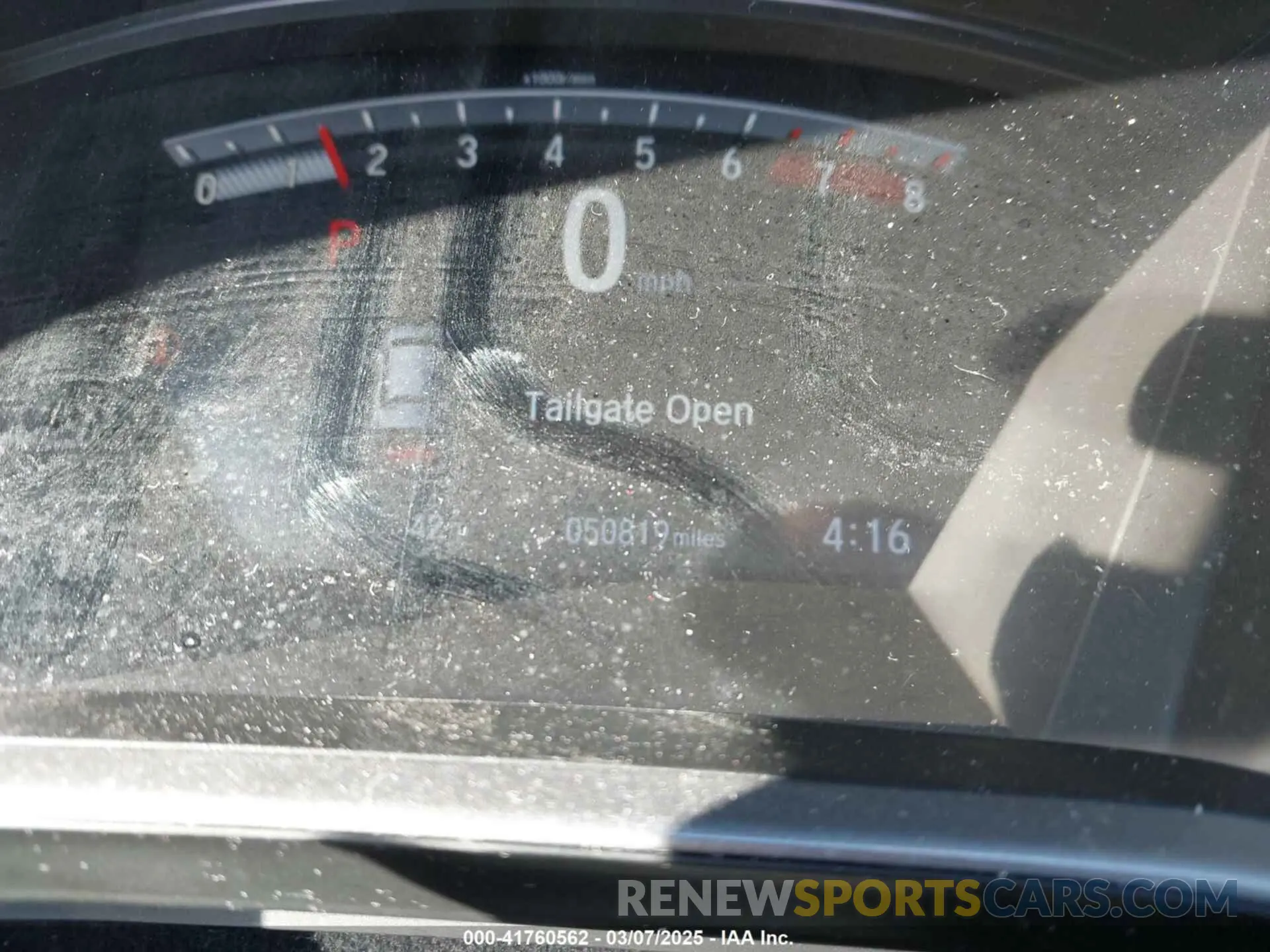 7 Photograph of a damaged car 5J6RW2H5XKL015974 HONDA CR-V 2019