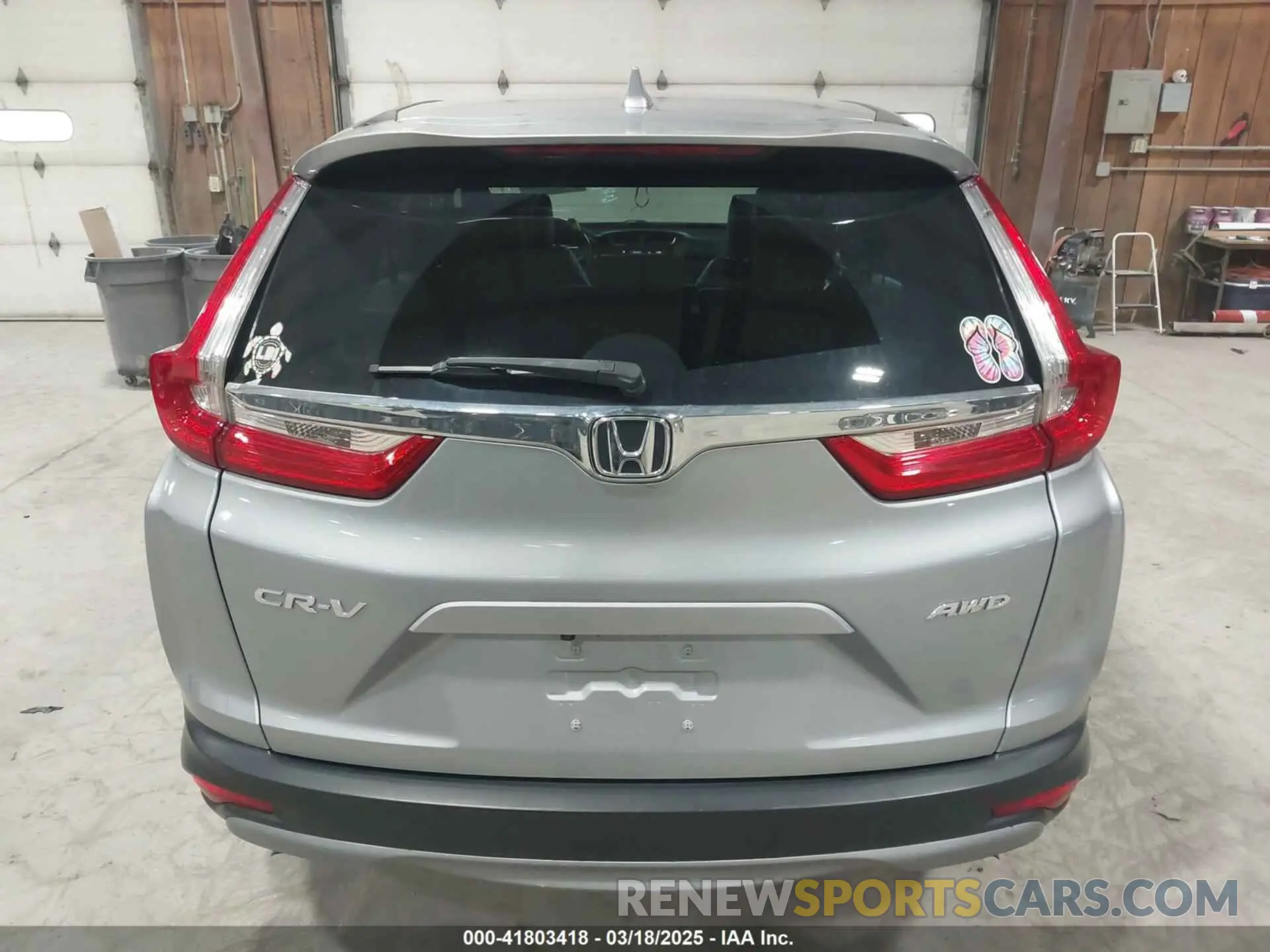 16 Photograph of a damaged car 5J6RW2H82KL036781 HONDA CR-V 2019