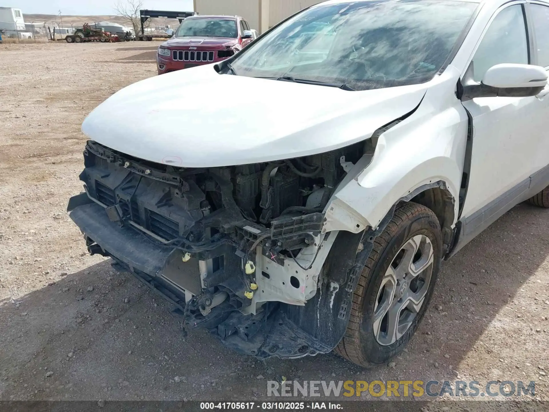 6 Photograph of a damaged car 5J6RW2H83KA010069 HONDA CR-V 2019