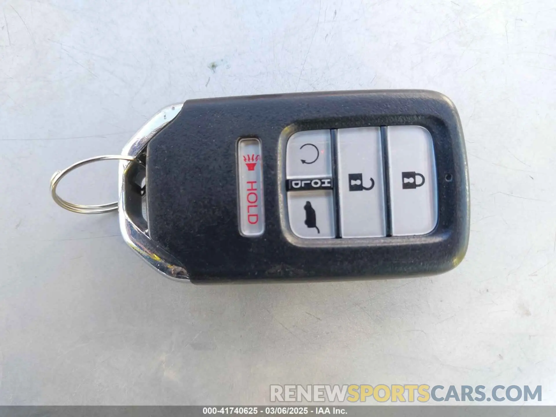 11 Photograph of a damaged car 5J6RW2H83KL022677 HONDA CR-V 2019