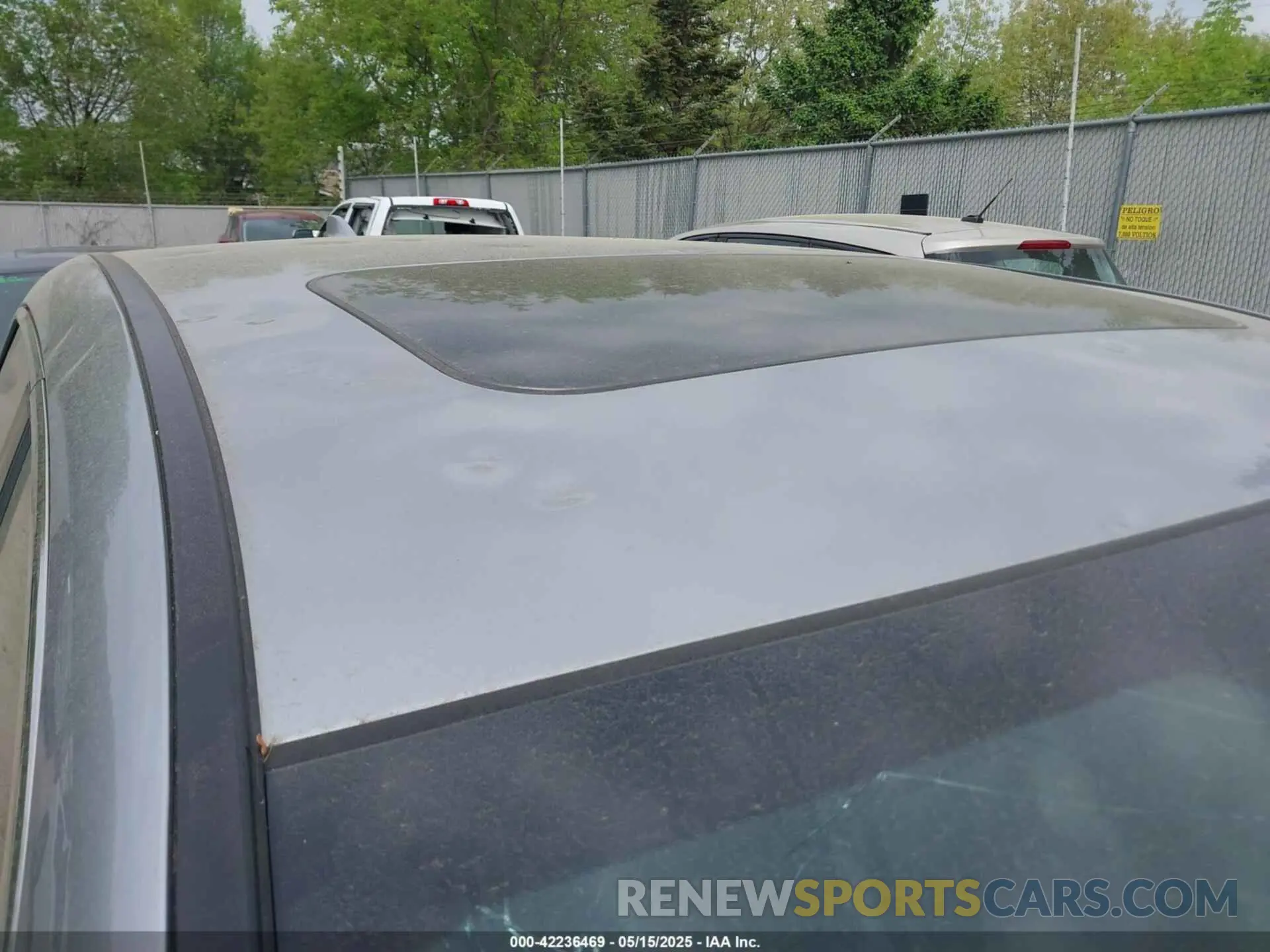 18 Photograph of a damaged car 5J6RW2H88KL002408 HONDA CR-V 2019