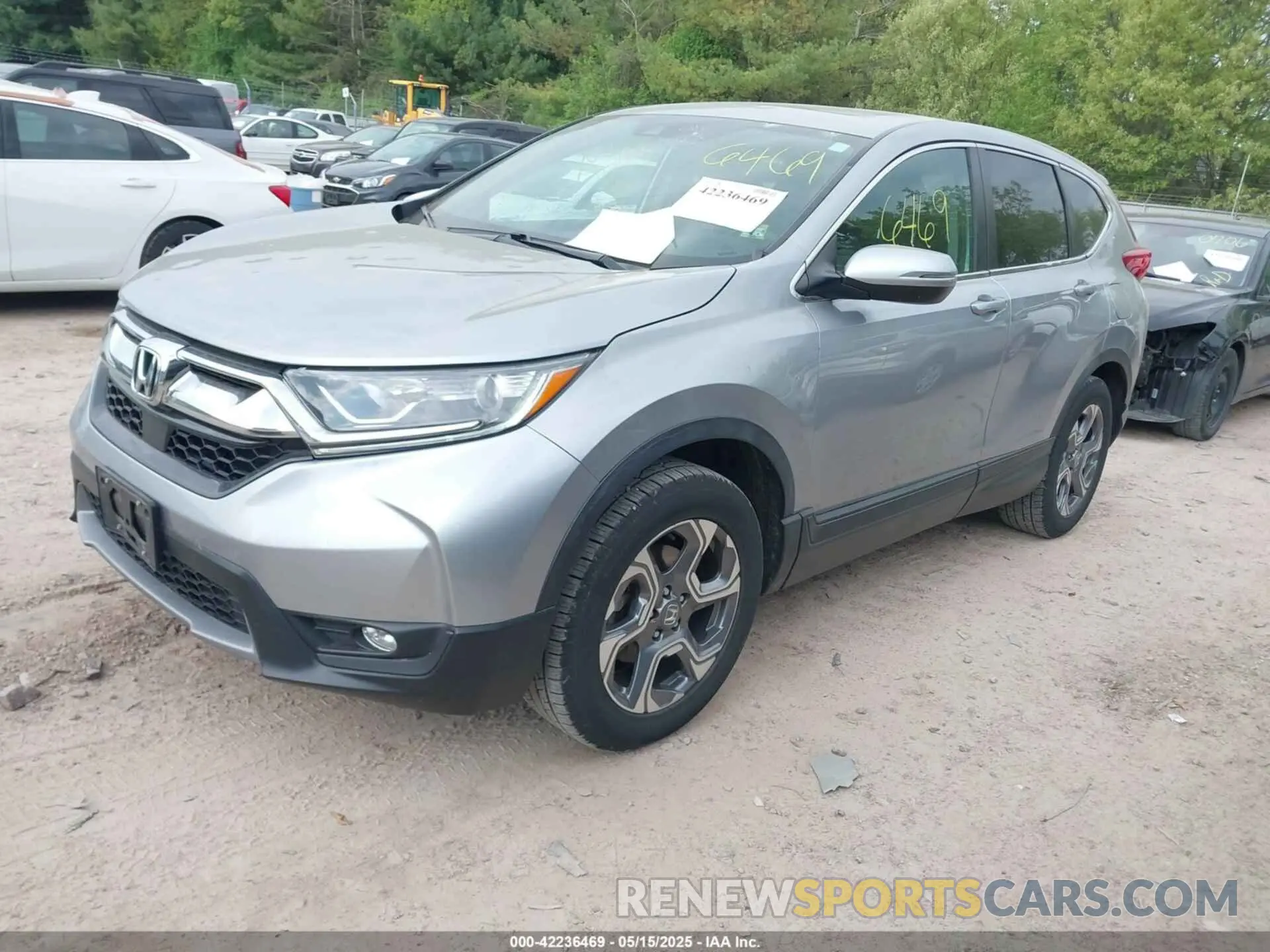 2 Photograph of a damaged car 5J6RW2H88KL002408 HONDA CR-V 2019