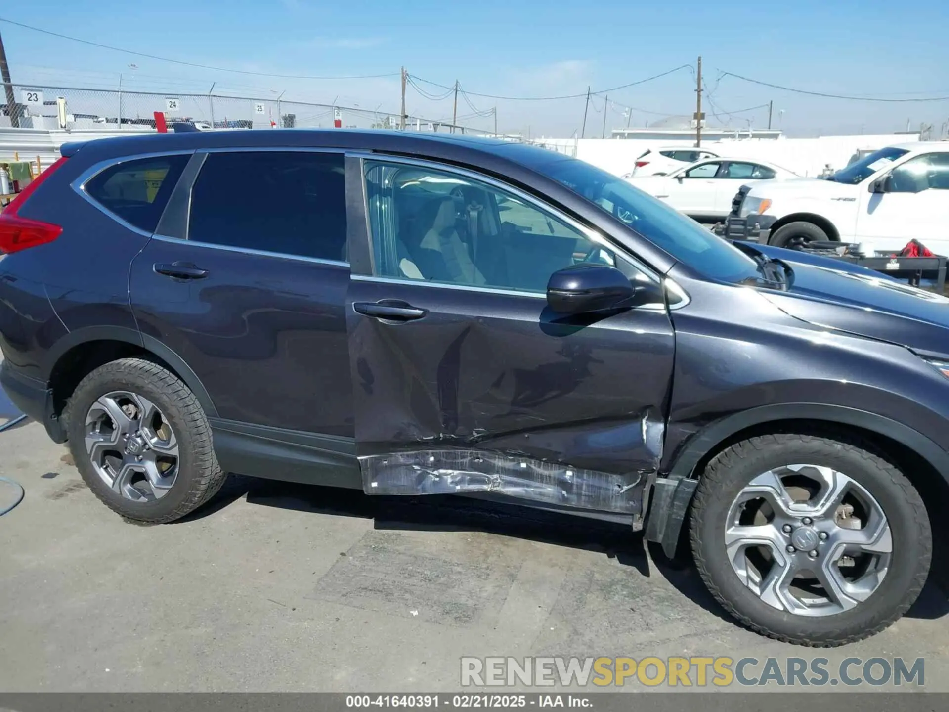 6 Photograph of a damaged car 5J6RW2H89KA002929 HONDA CR-V 2019