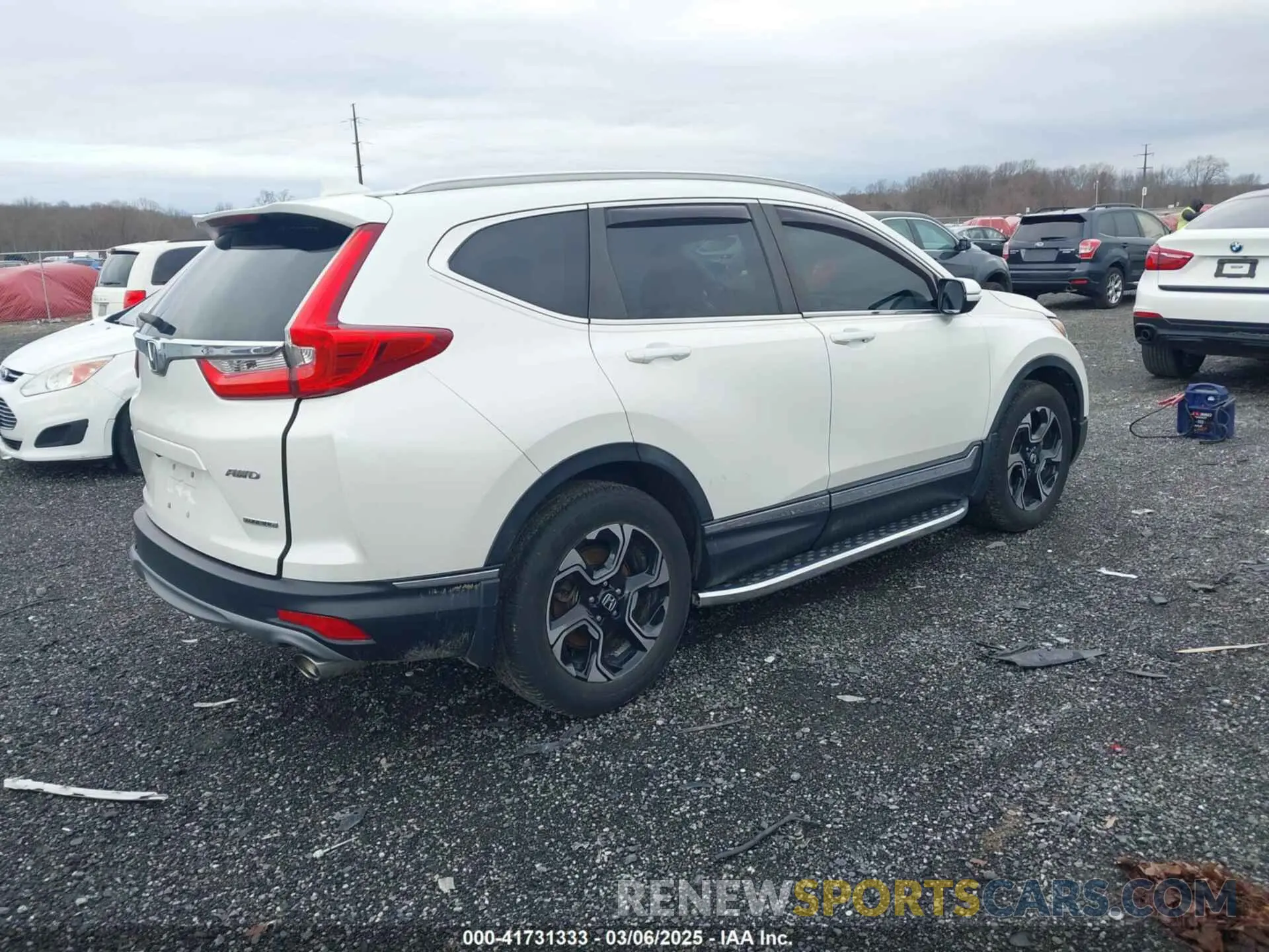 4 Photograph of a damaged car 5J6RW2H94KL003791 HONDA CR-V 2019