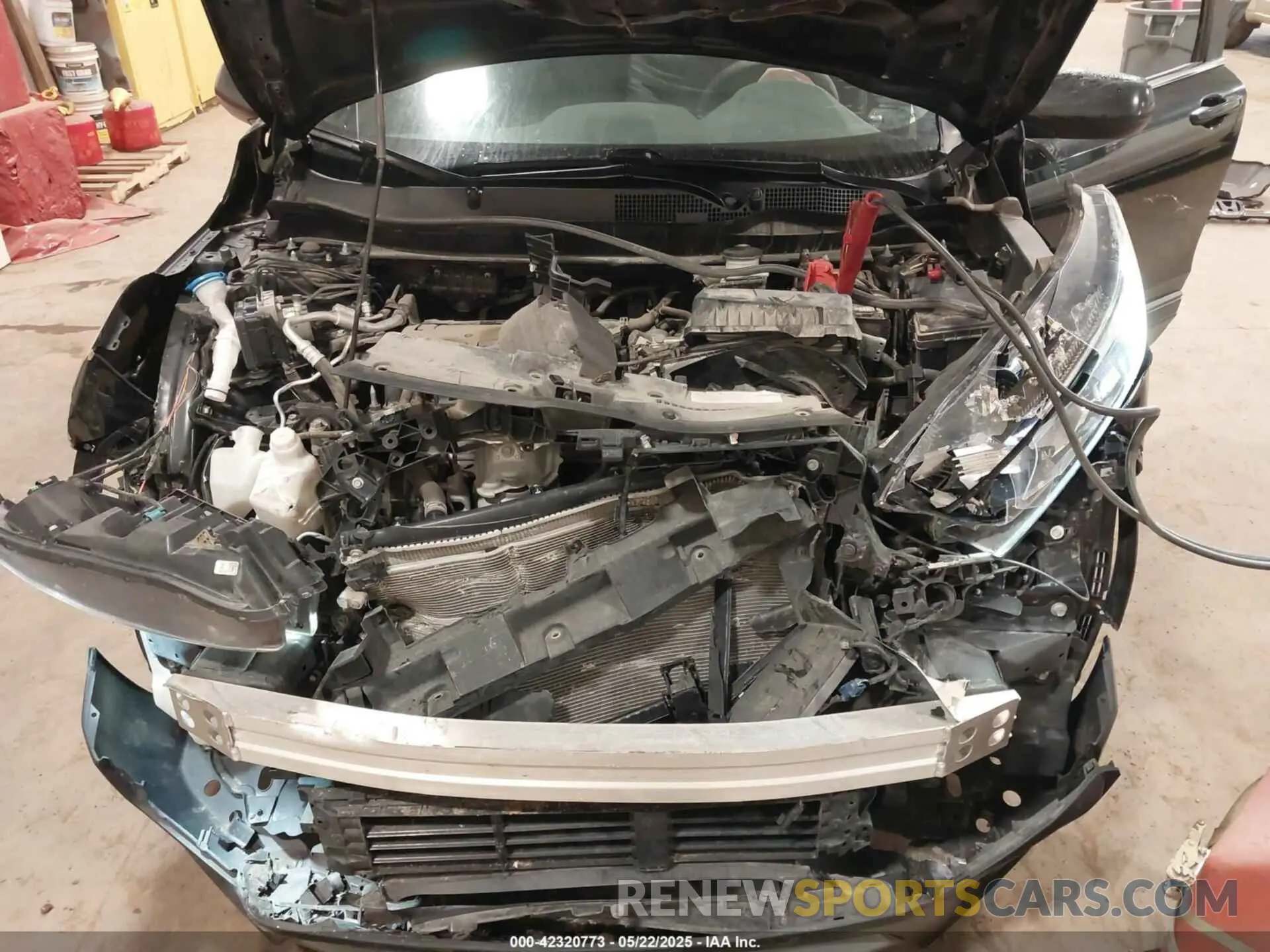 10 Photograph of a damaged car 5J6RW6H30KL003046 HONDA CR-V 2019