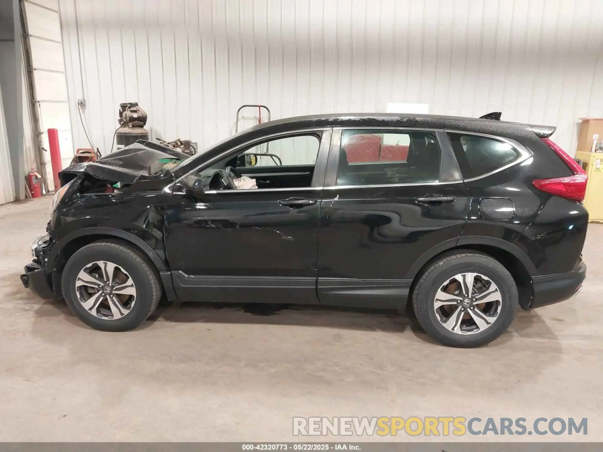 15 Photograph of a damaged car 5J6RW6H30KL003046 HONDA CR-V 2019