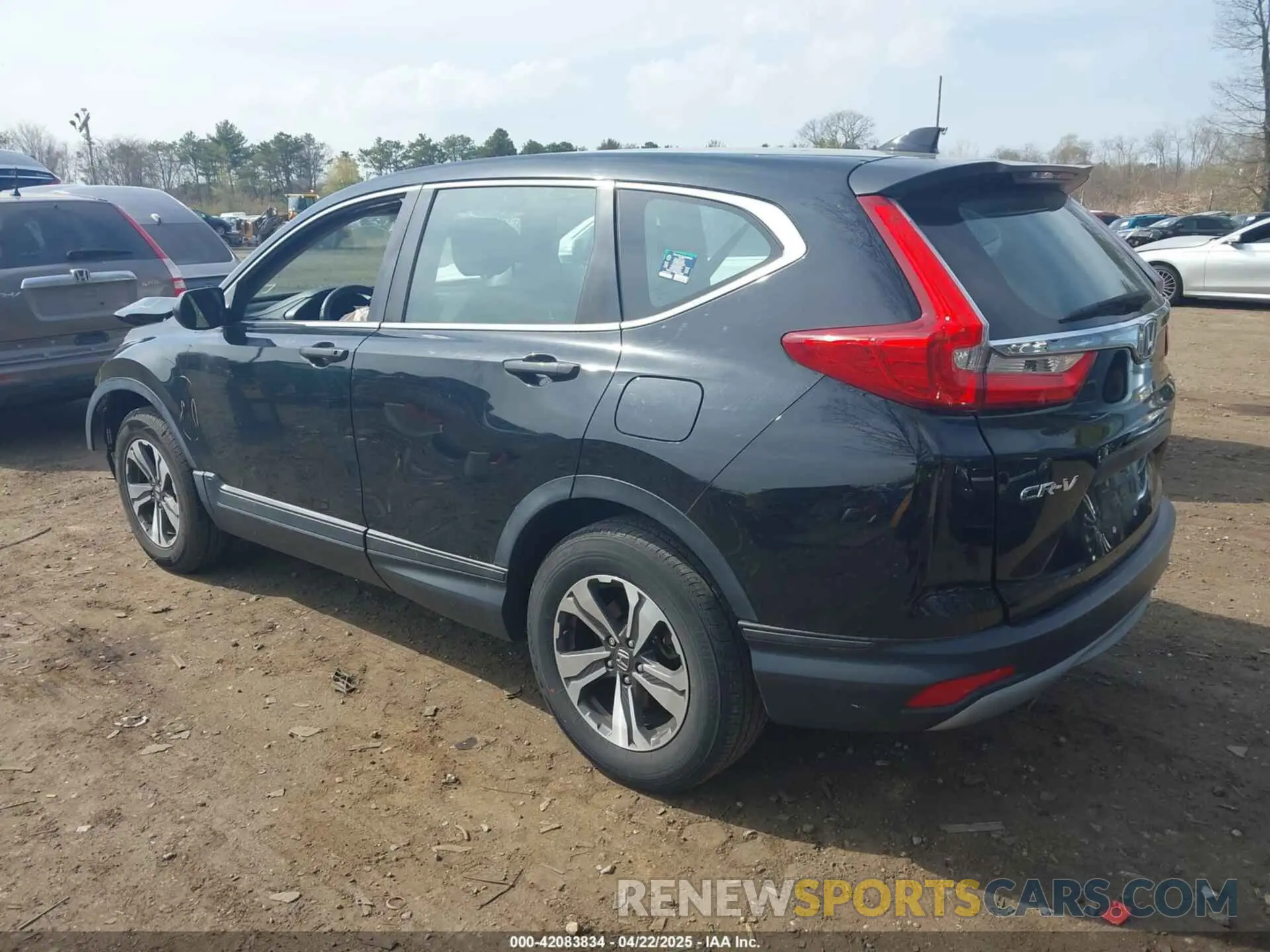 3 Photograph of a damaged car 5J6RW6H31KL005193 HONDA CR-V 2019