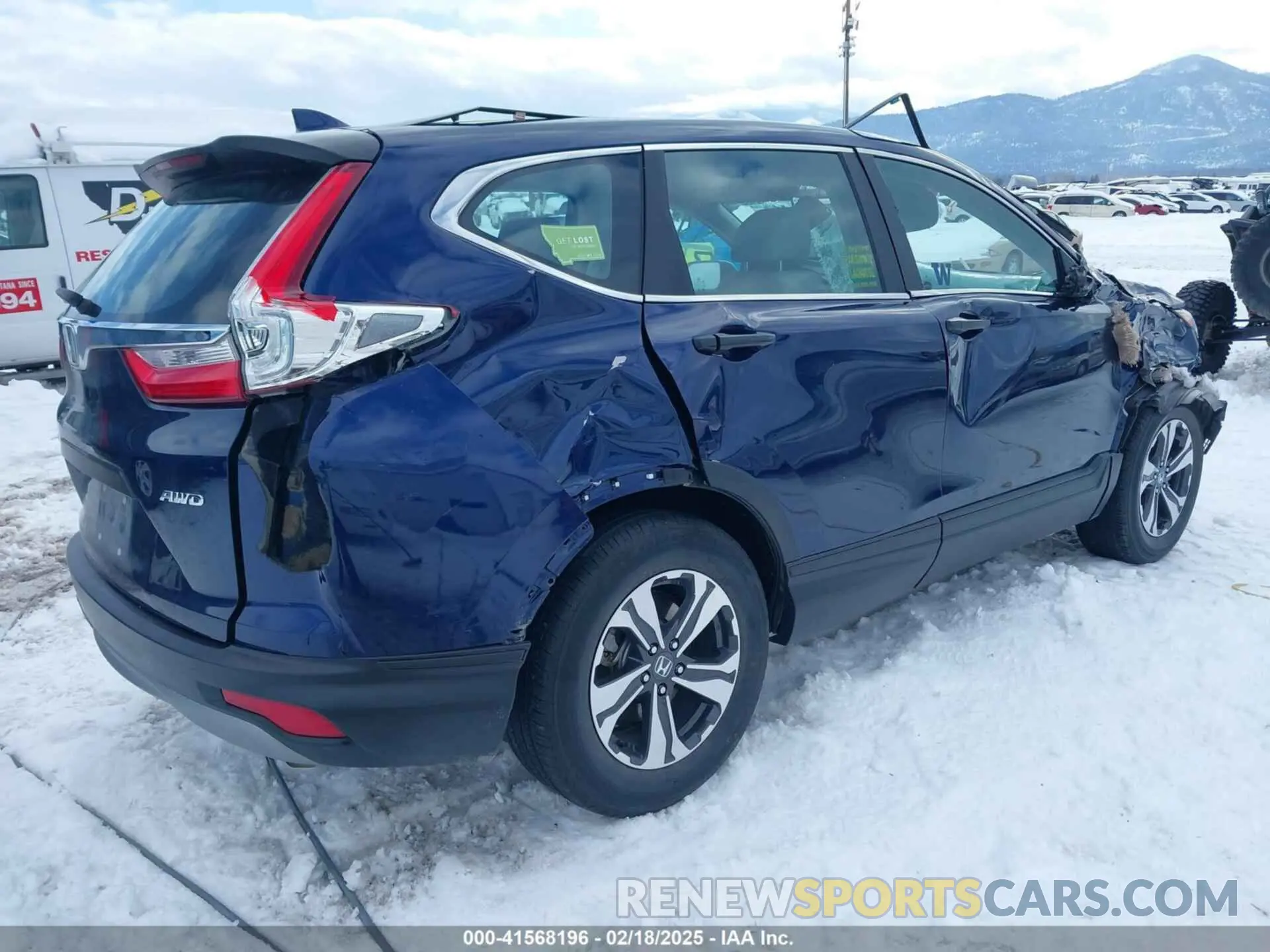4 Photograph of a damaged car 5J6RW6H35KL000434 HONDA CR-V 2019