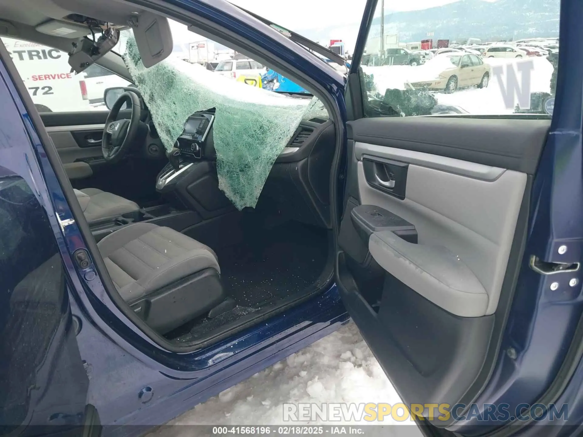 5 Photograph of a damaged car 5J6RW6H35KL000434 HONDA CR-V 2019