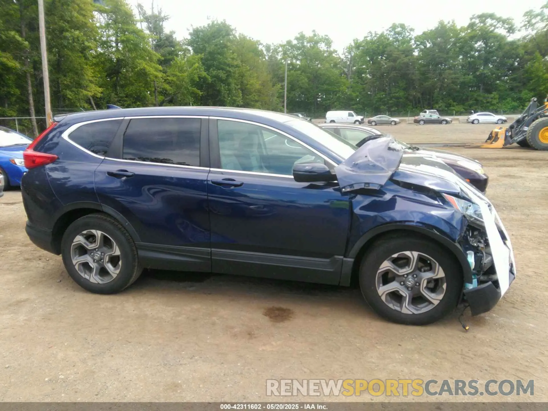 13 Photograph of a damaged car 7FARW1H51KE022321 HONDA CR-V 2019