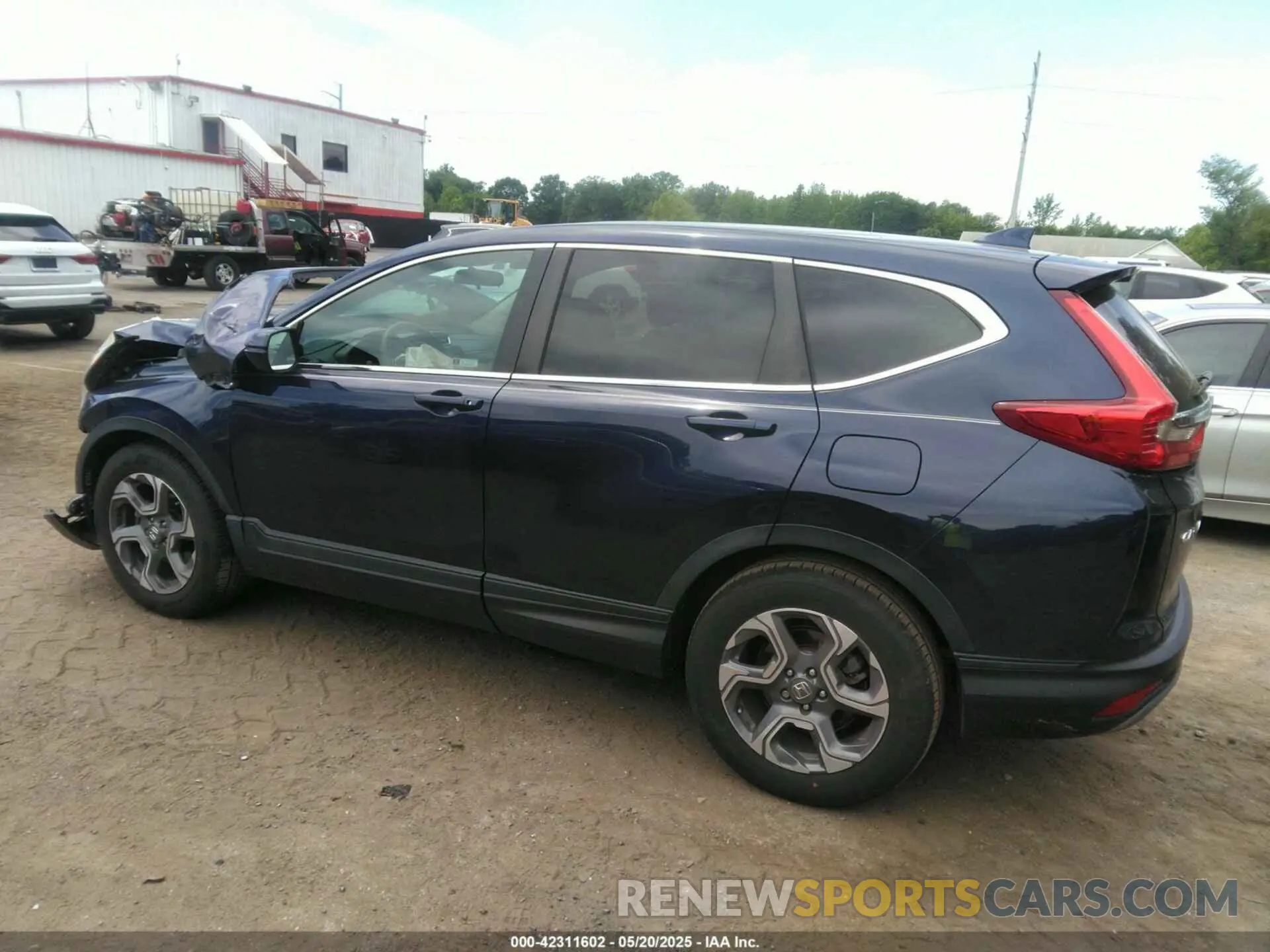 14 Photograph of a damaged car 7FARW1H51KE022321 HONDA CR-V 2019