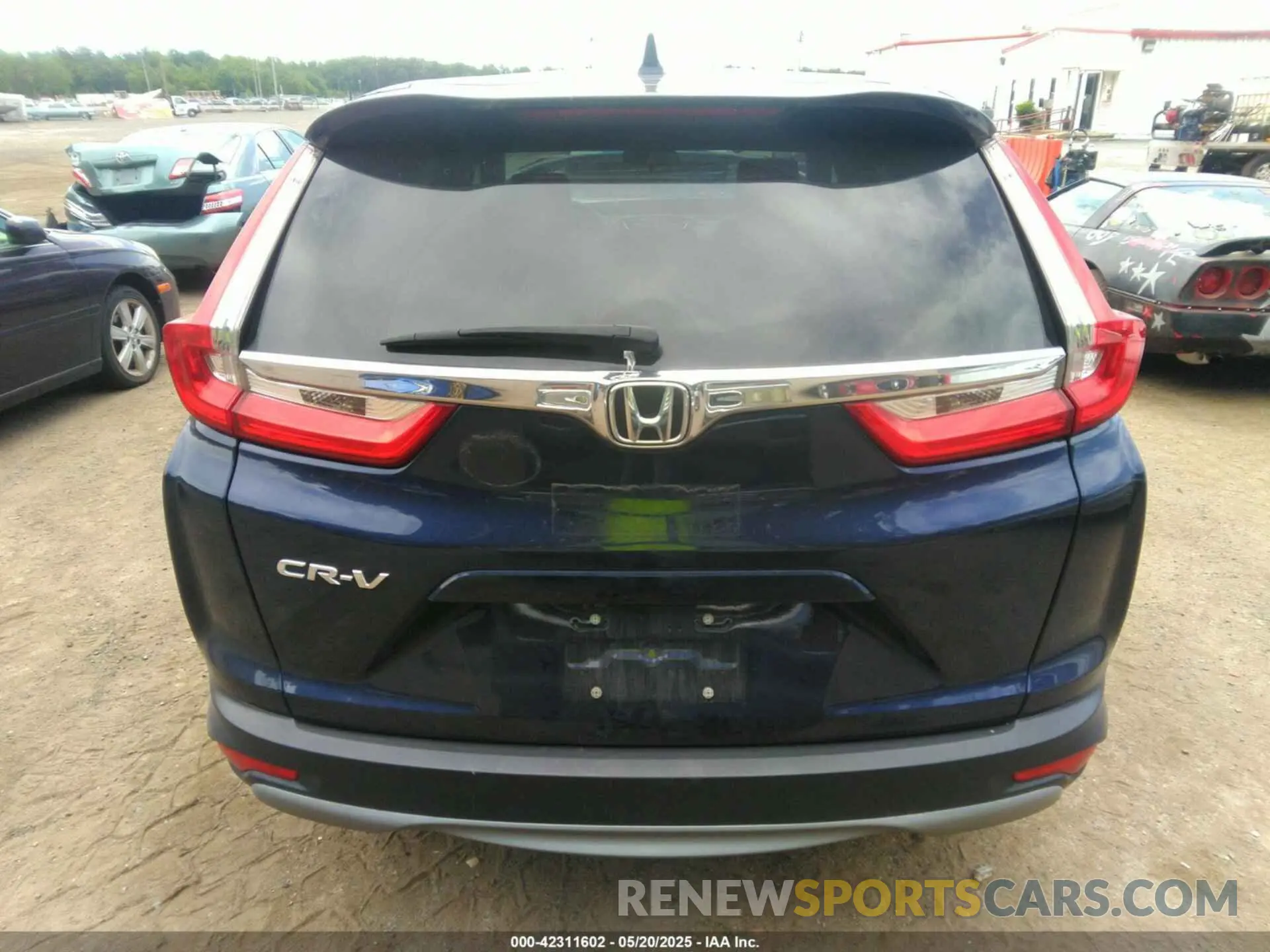 16 Photograph of a damaged car 7FARW1H51KE022321 HONDA CR-V 2019