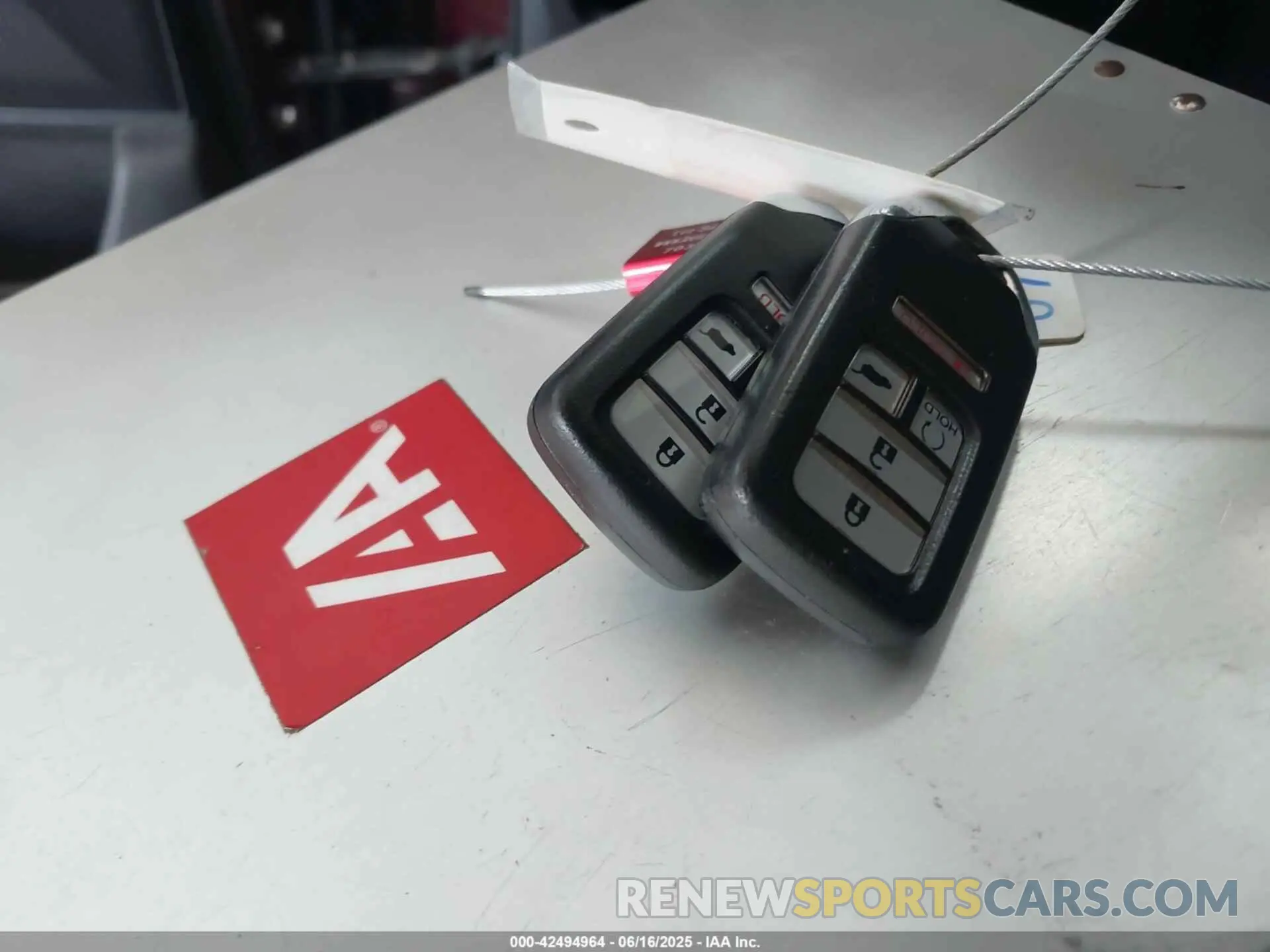 11 Photograph of a damaged car 7FARW1H53KE009005 HONDA CR-V 2019