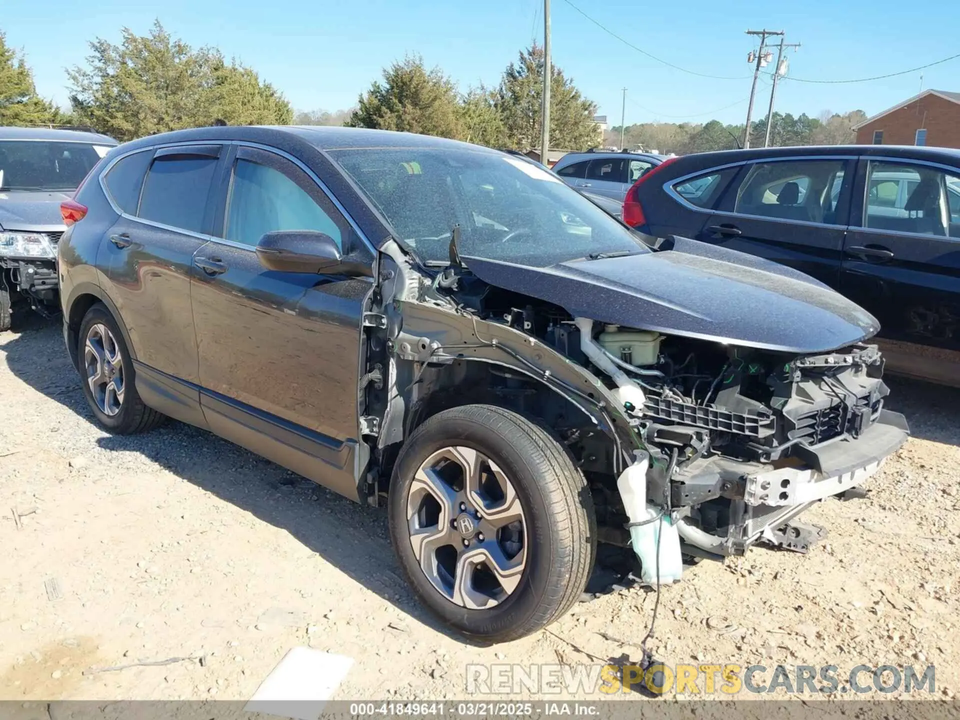 1 Photograph of a damaged car 7FARW1H53KE018173 HONDA CR-V 2019