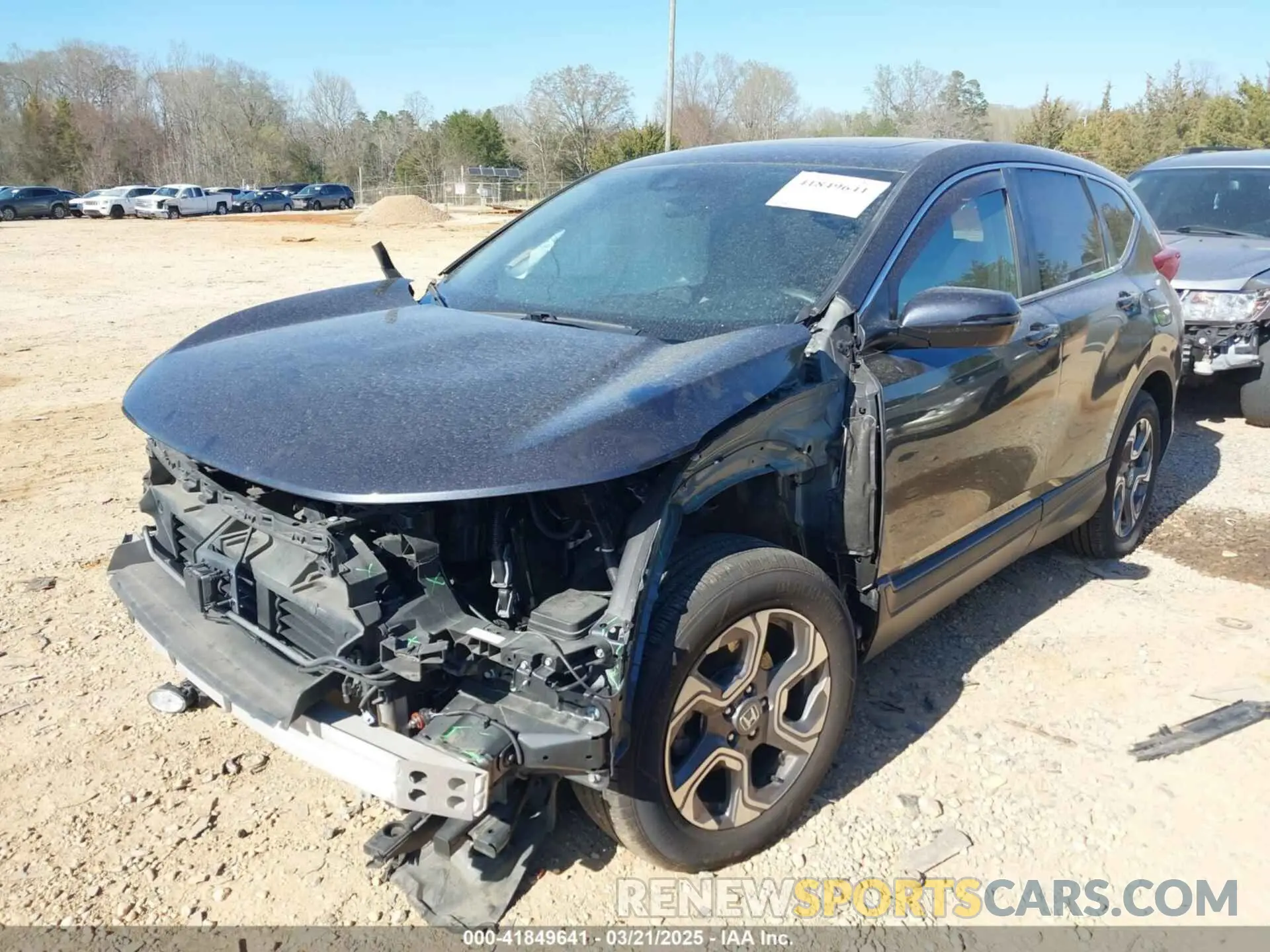 2 Photograph of a damaged car 7FARW1H53KE018173 HONDA CR-V 2019