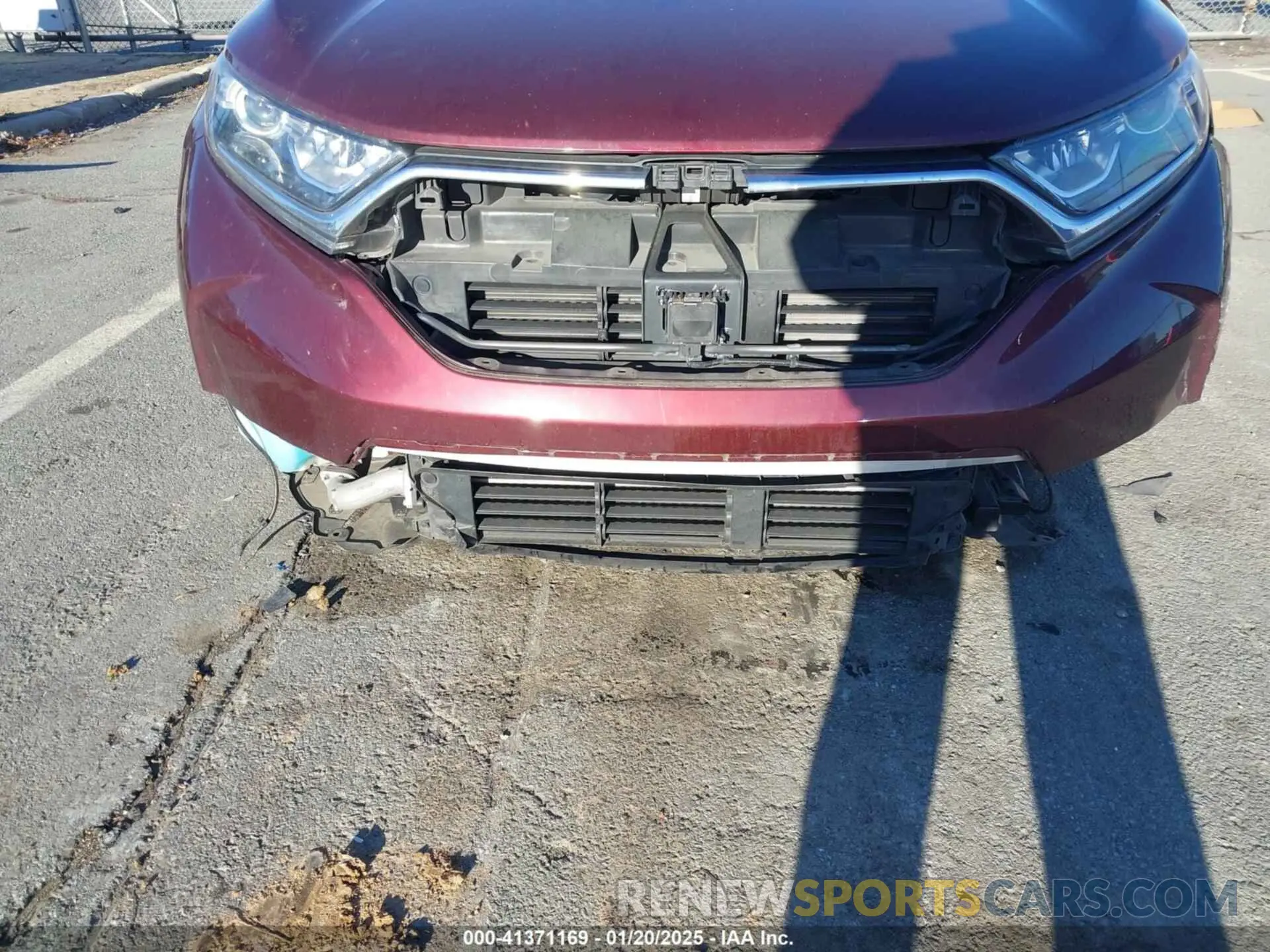 6 Photograph of a damaged car 7FARW1H55KE018479 HONDA CR-V 2019