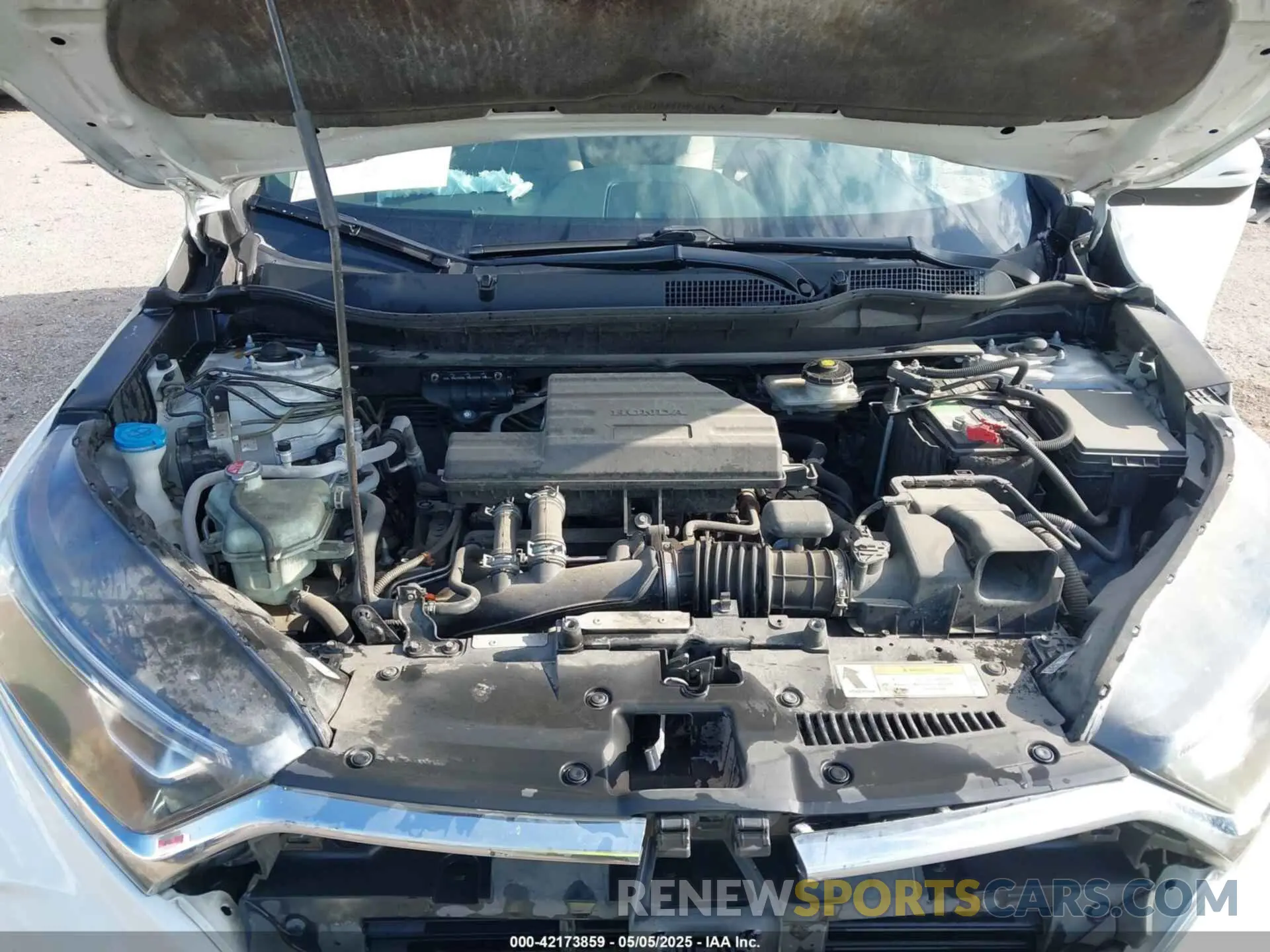 10 Photograph of a damaged car 7FARW1H57KE039981 HONDA CR-V 2019