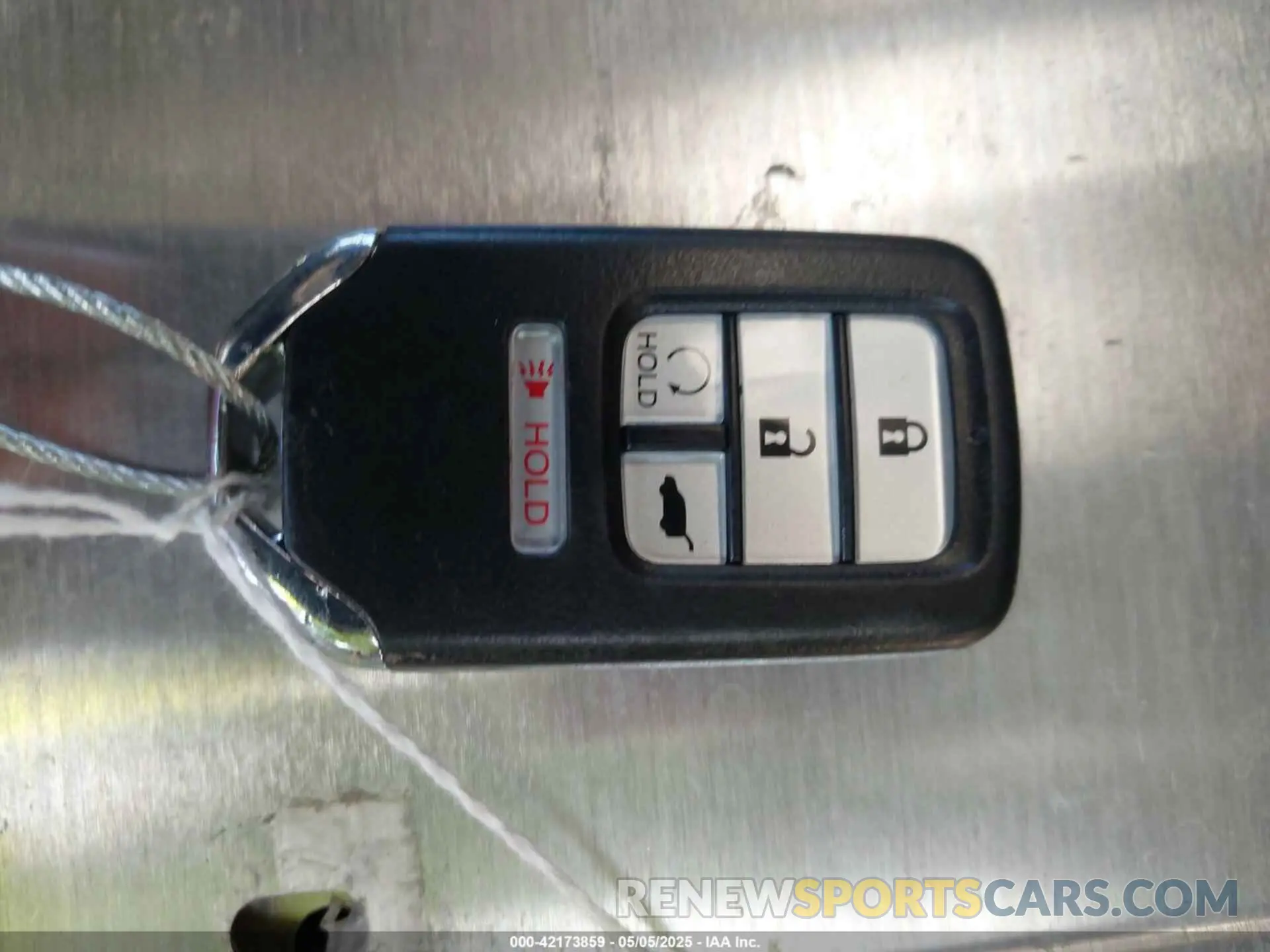 11 Photograph of a damaged car 7FARW1H57KE039981 HONDA CR-V 2019