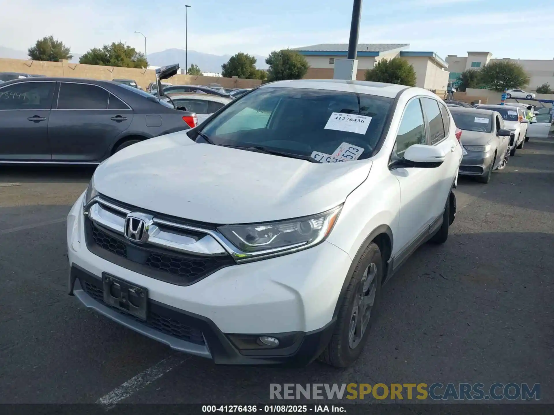 2 Photograph of a damaged car 7FARW1H58KE026219 HONDA CR-V 2019