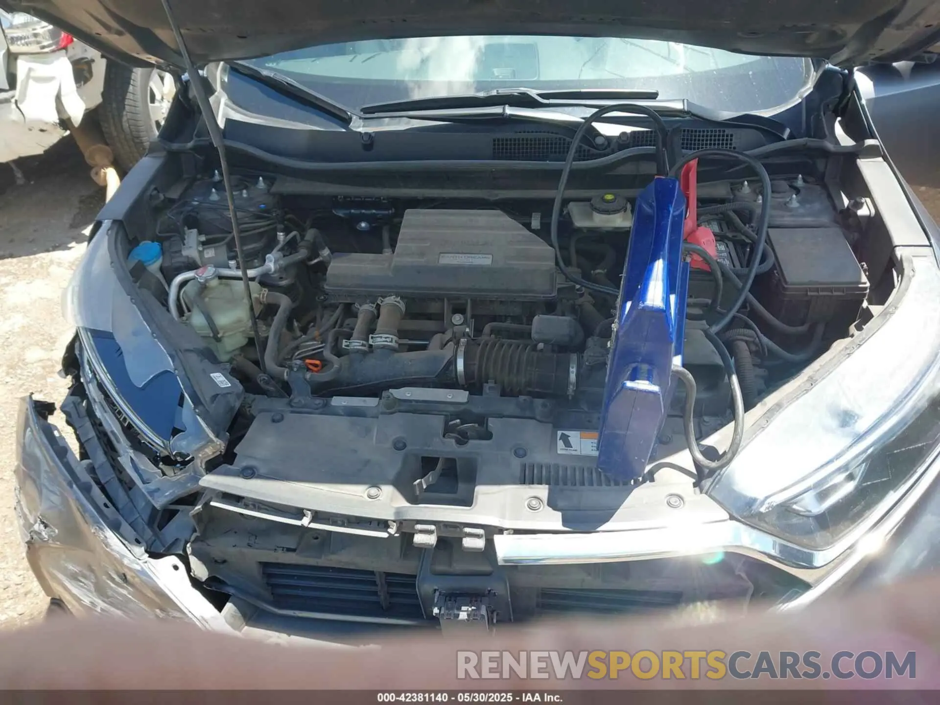10 Photograph of a damaged car 7FARW1H58KE027824 HONDA CR-V 2019