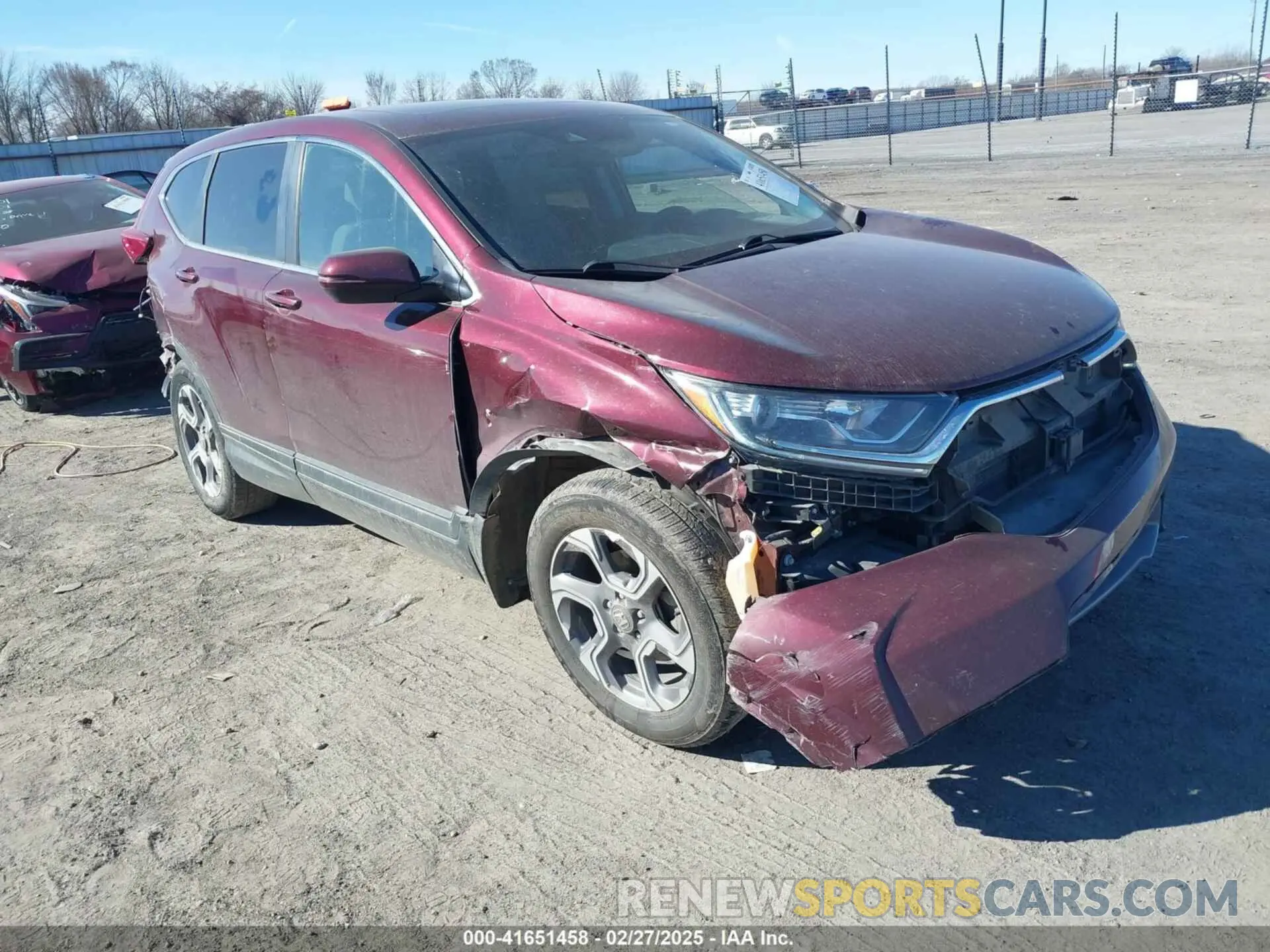 1 Photograph of a damaged car 7FARW1H5XKE022351 HONDA CR-V 2019