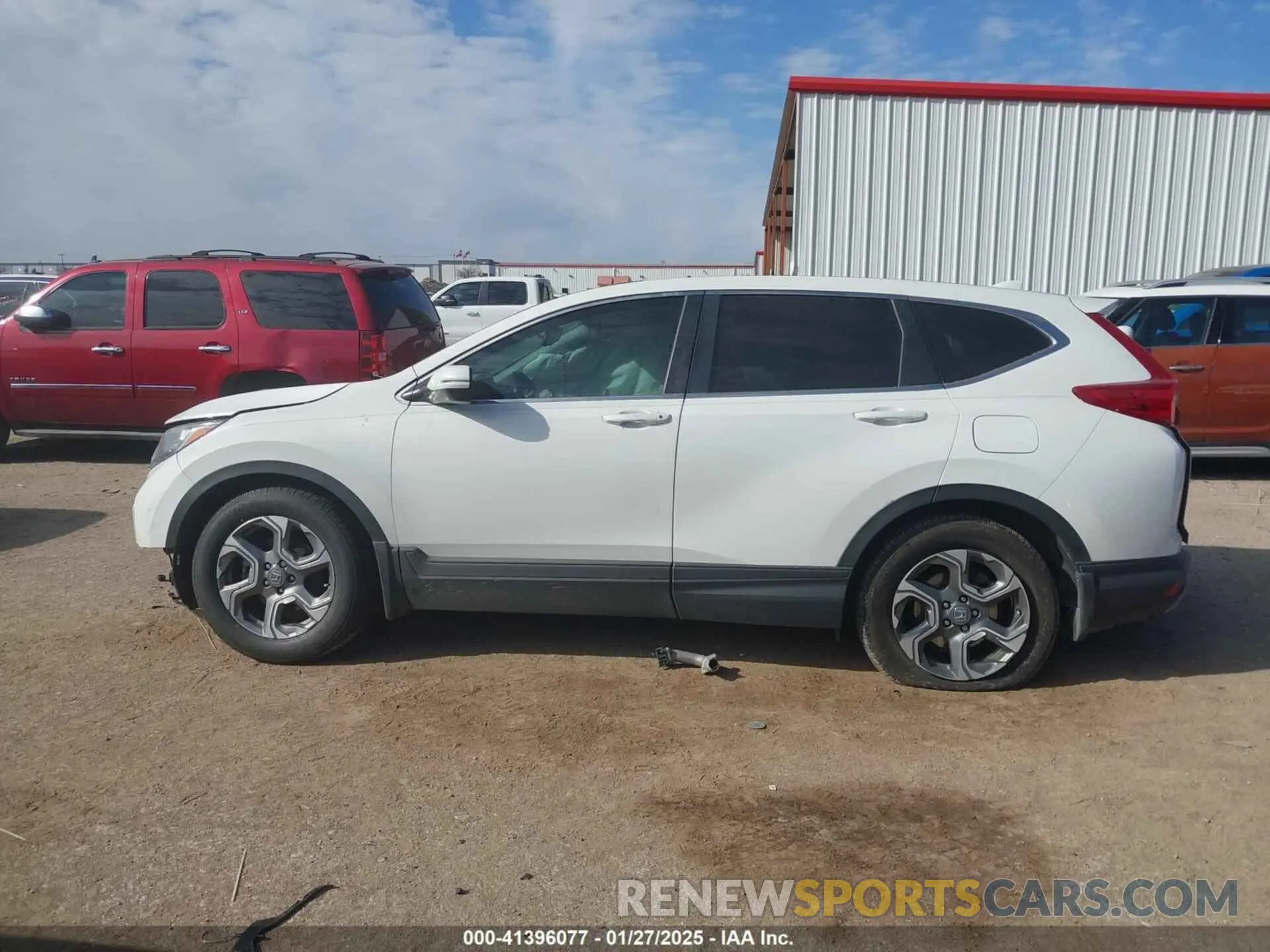 14 Photograph of a damaged car 7FARW1H81KE026203 HONDA CR-V 2019