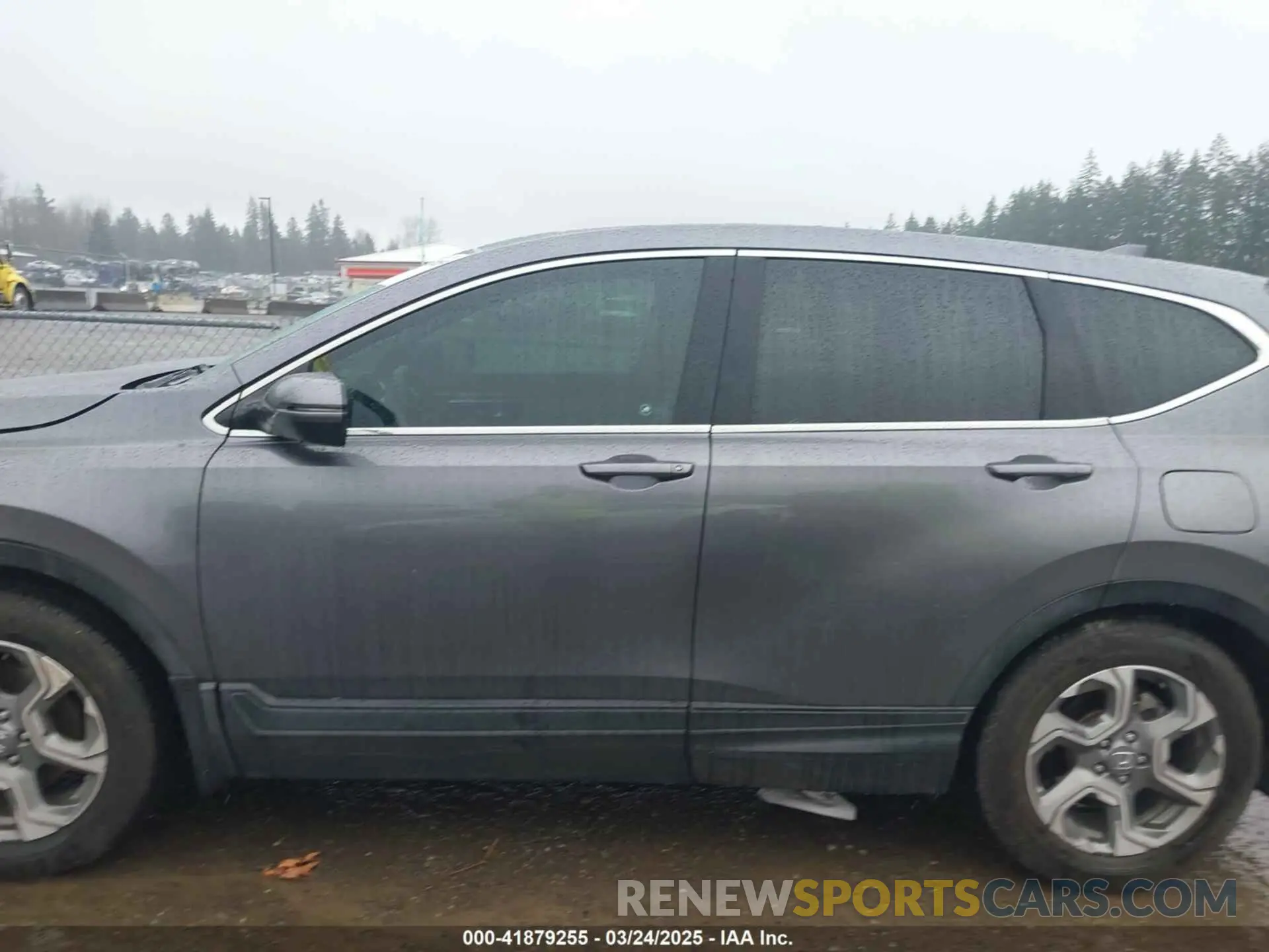 14 Photograph of a damaged car 7FARW1H81KE033300 HONDA CR-V 2019