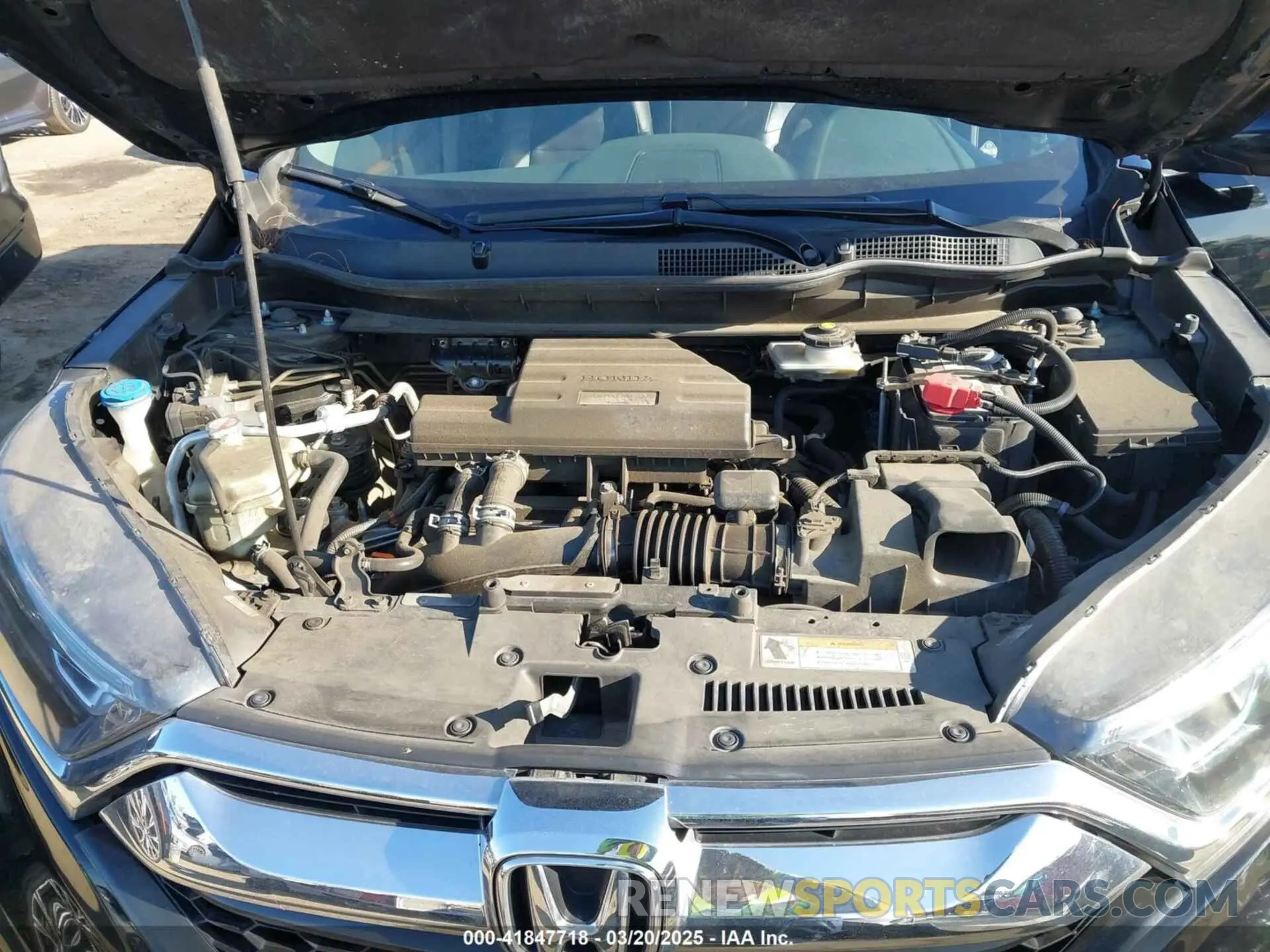10 Photograph of a damaged car 7FARW1H81KE036164 HONDA CR-V 2019