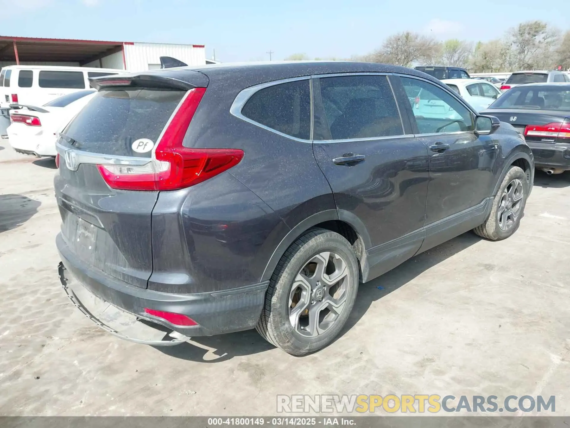4 Photograph of a damaged car 7FARW1H85KE004222 HONDA CR-V 2019