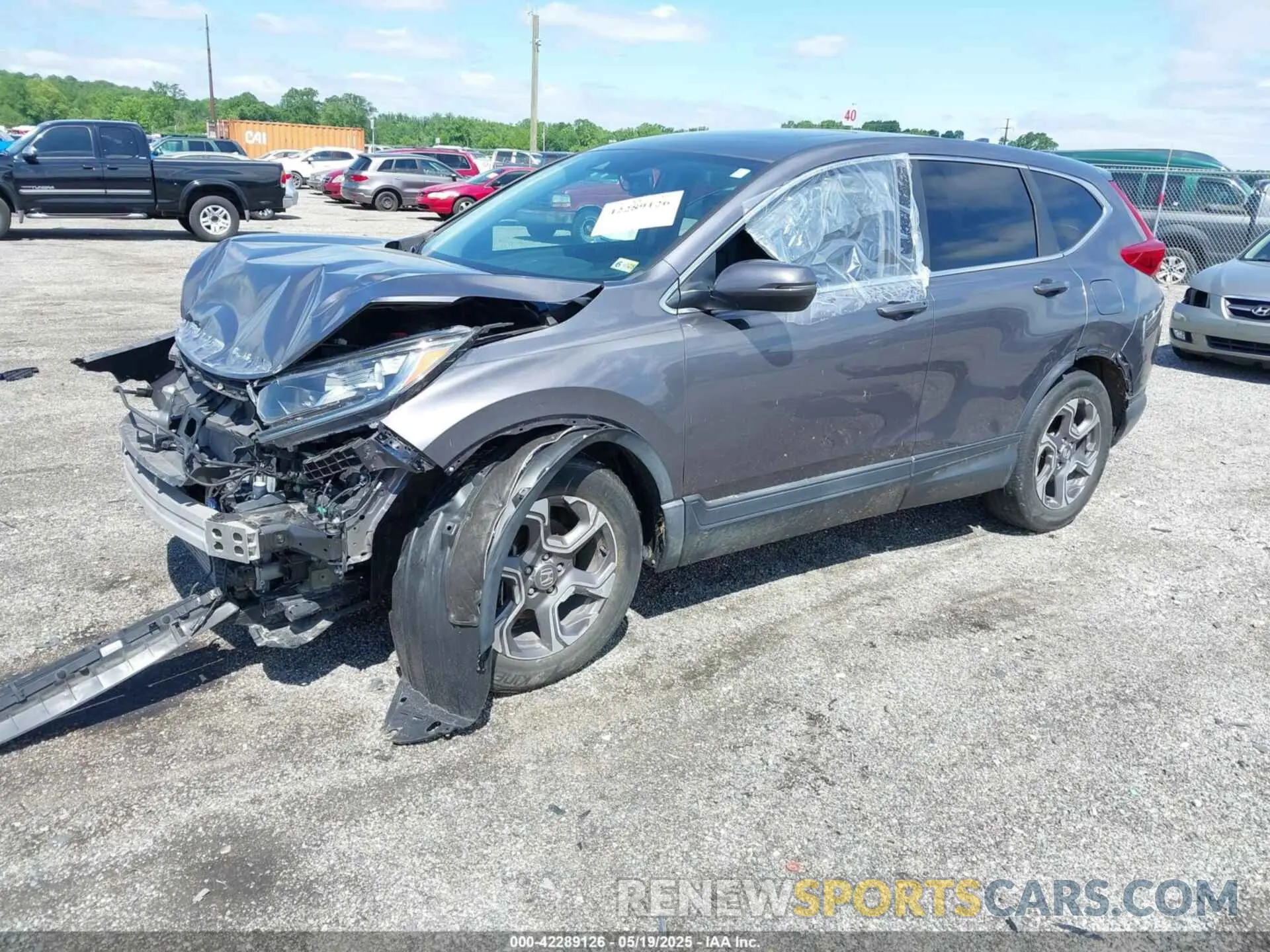 2 Photograph of a damaged car 7FARW1H87KE011320 HONDA CR-V 2019