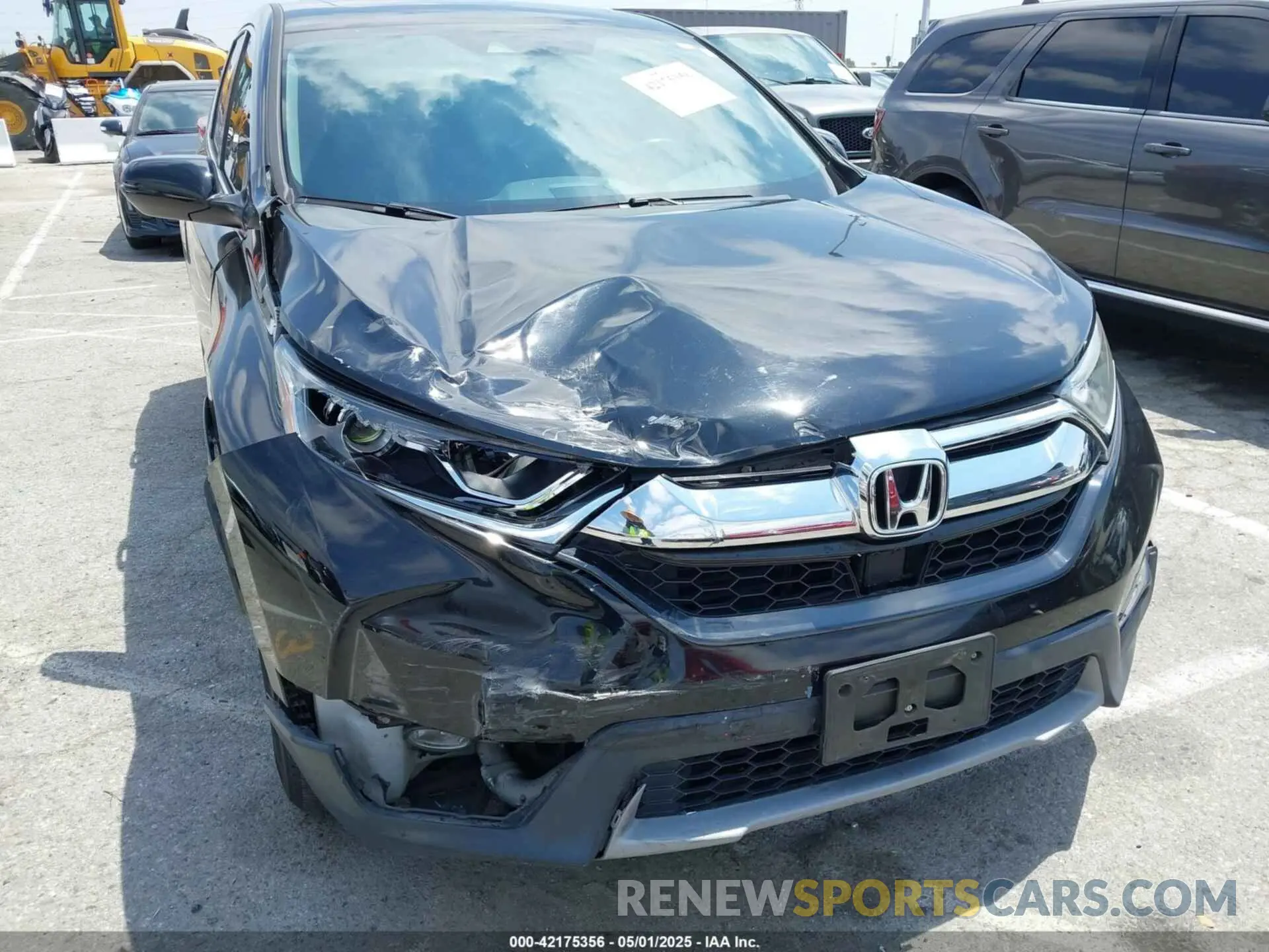 6 Photograph of a damaged car 7FARW1H87KE034130 HONDA CR-V 2019