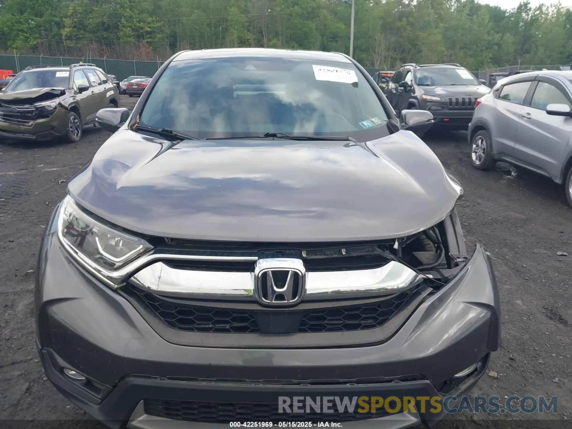 12 Photograph of a damaged car 7FARW2H52KE037769 HONDA CR-V 2019