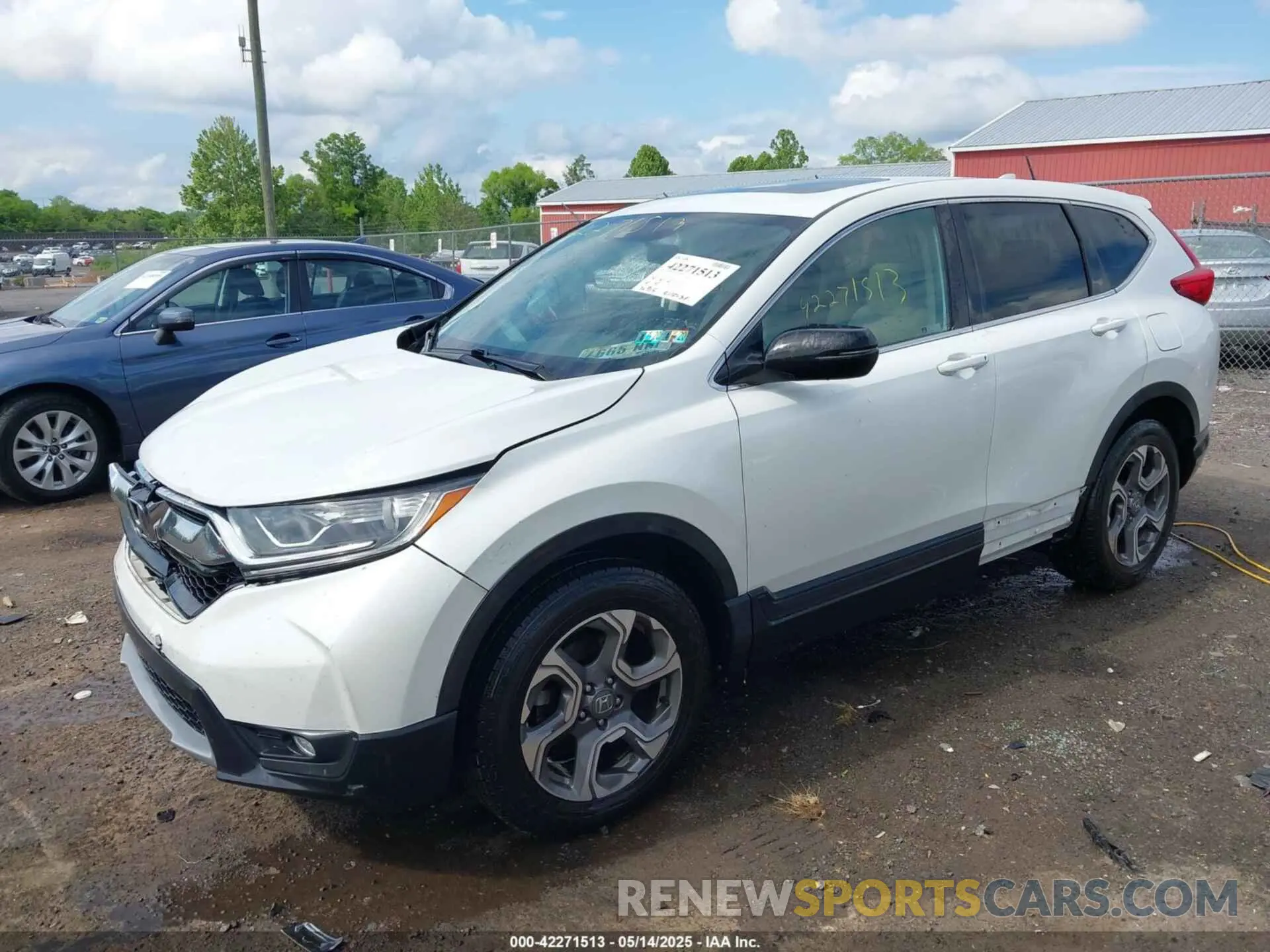 2 Photograph of a damaged car 7FARW2H53KE016011 HONDA CR-V 2019