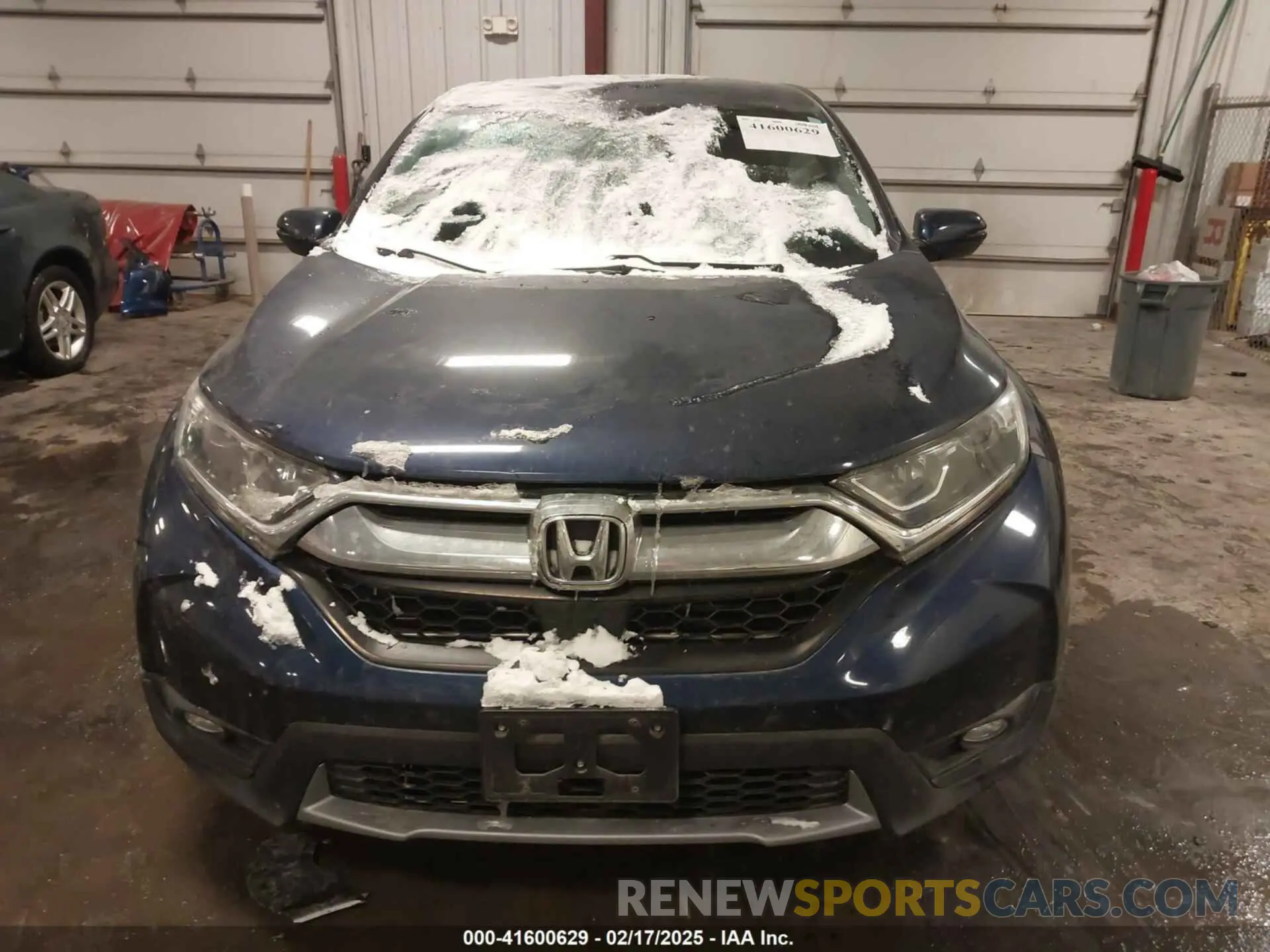 12 Photograph of a damaged car 7FARW2H55KE002739 HONDA CR-V 2019