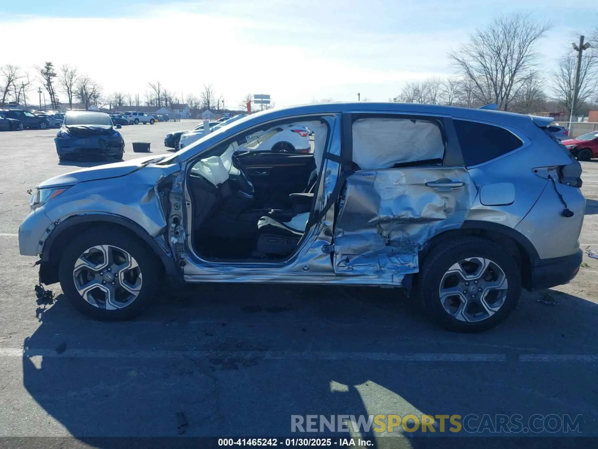 14 Photograph of a damaged car 7FARW2H55KE031982 HONDA CR-V 2019
