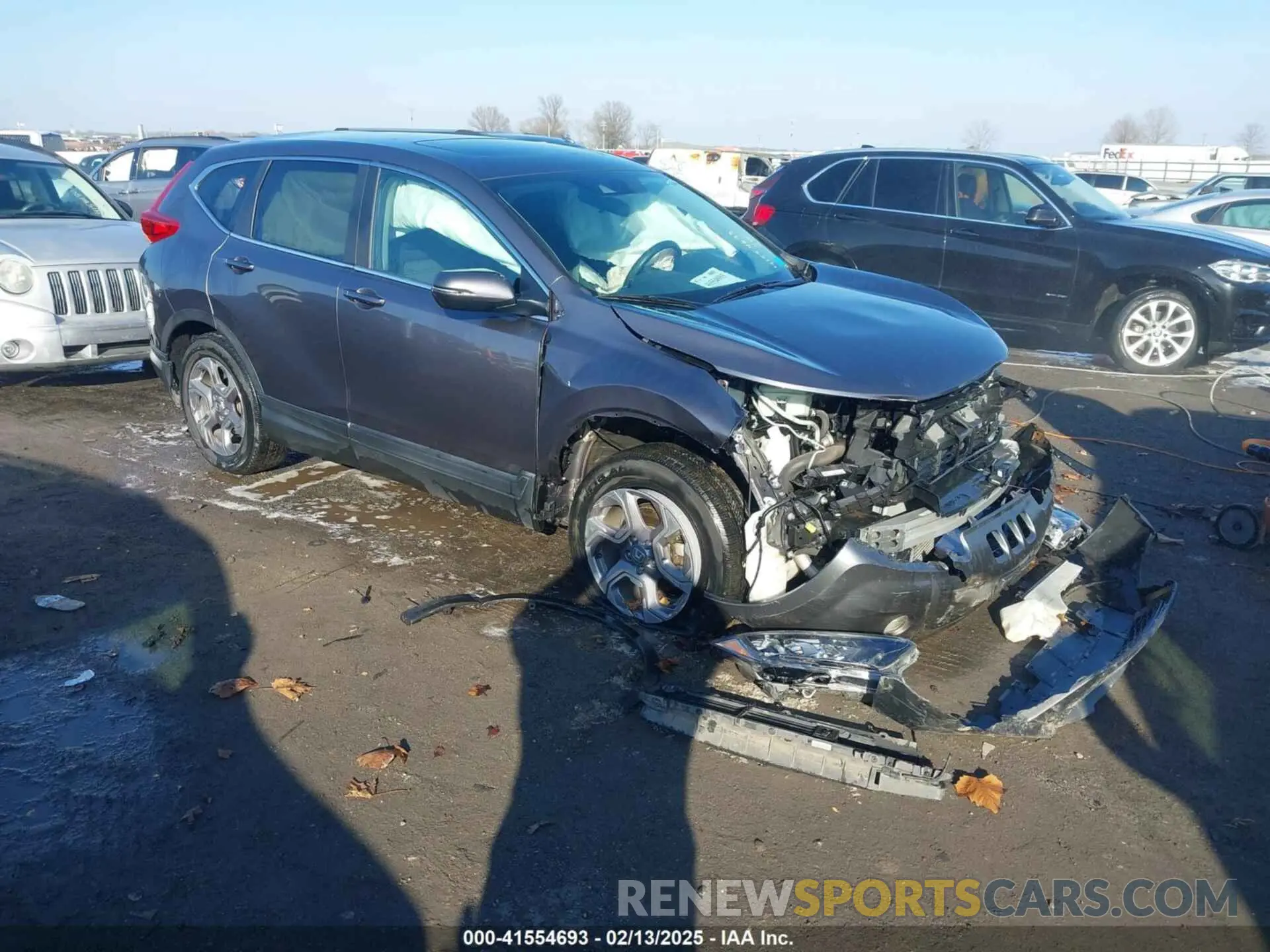 1 Photograph of a damaged car 7FARW2H55KE047227 HONDA CR-V 2019