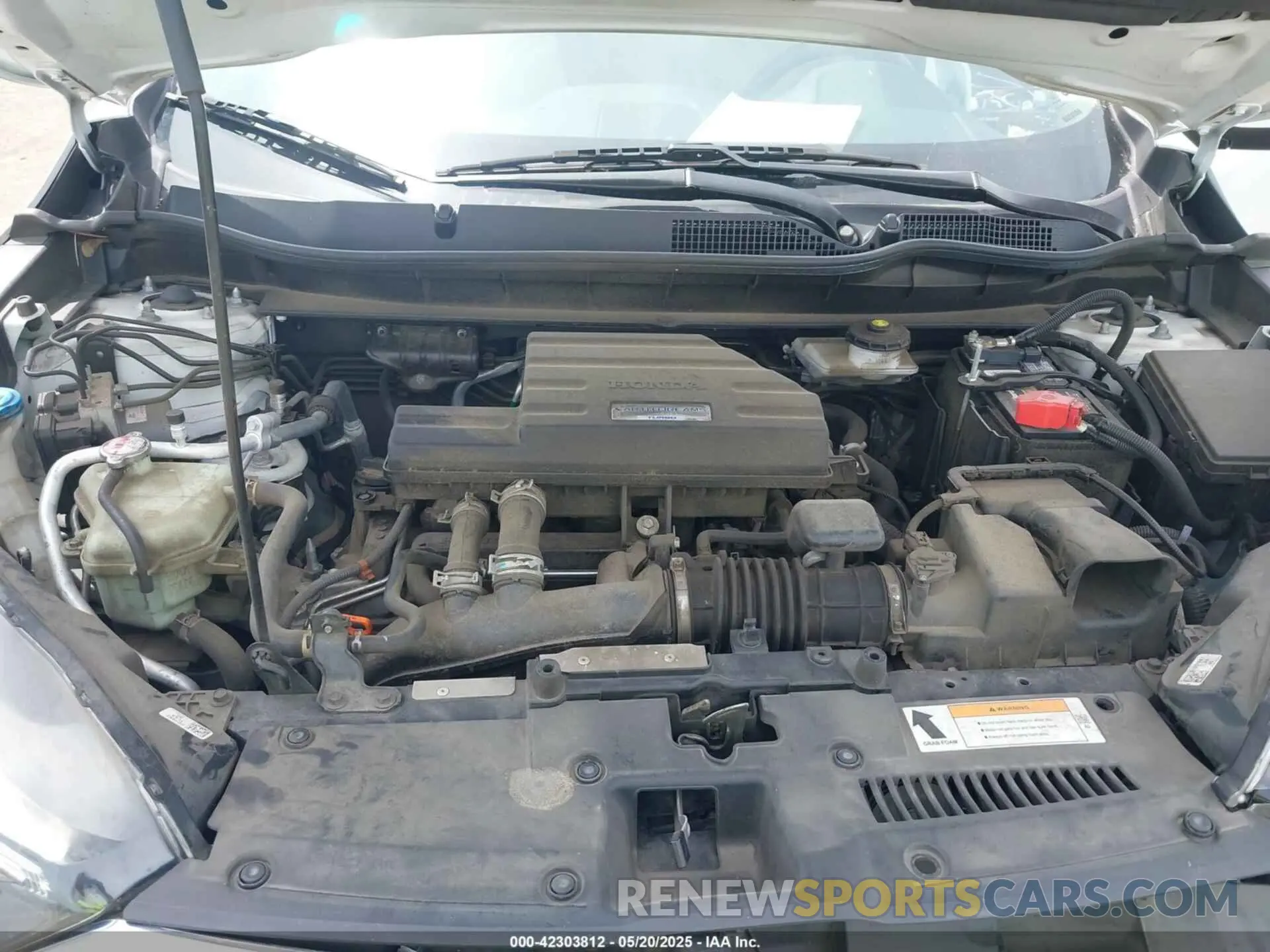 10 Photograph of a damaged car 7FARW2H57KE041168 HONDA CR-V 2019