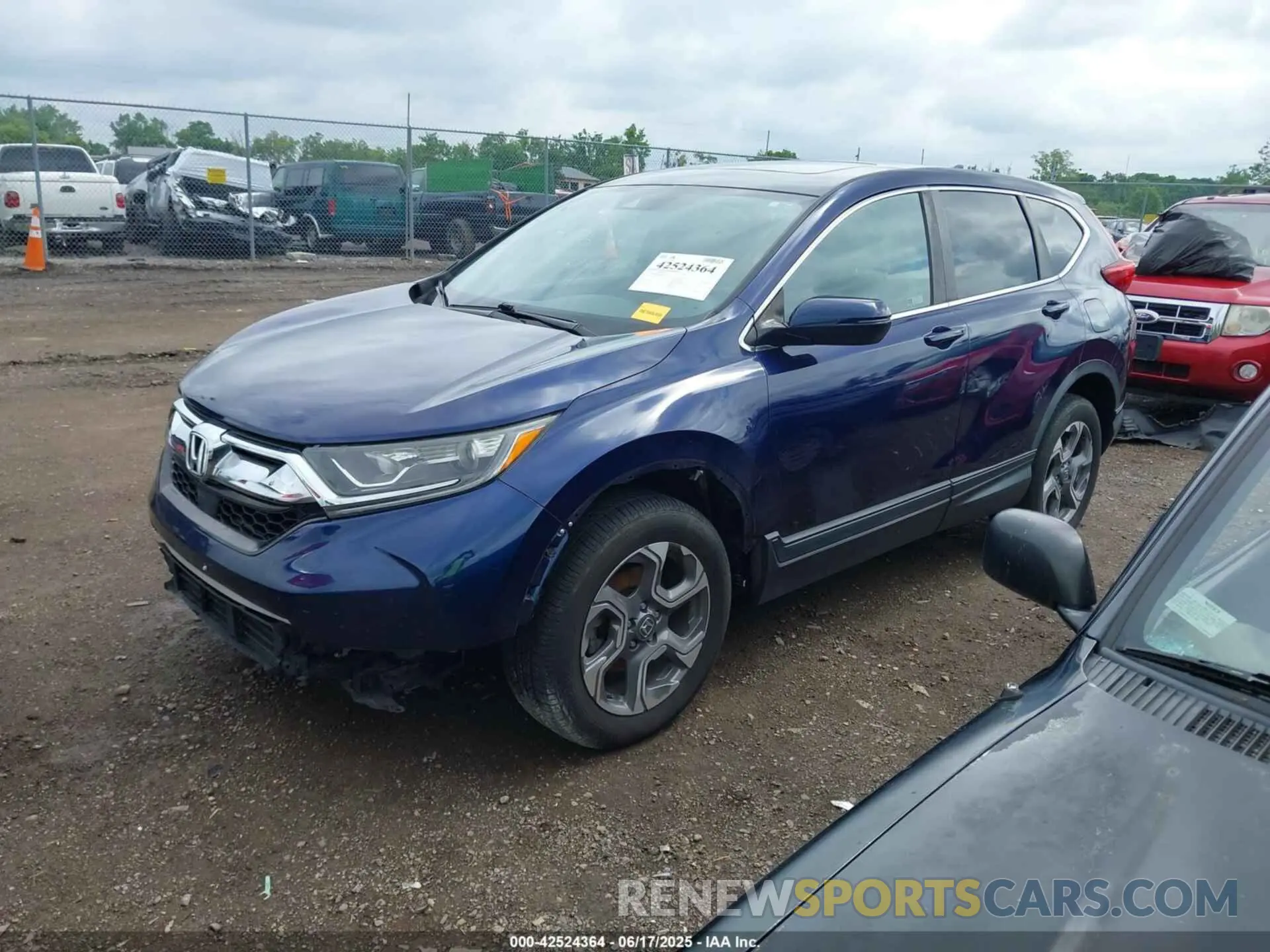 2 Photograph of a damaged car 7FARW2H59KE026381 HONDA CR-V 2019