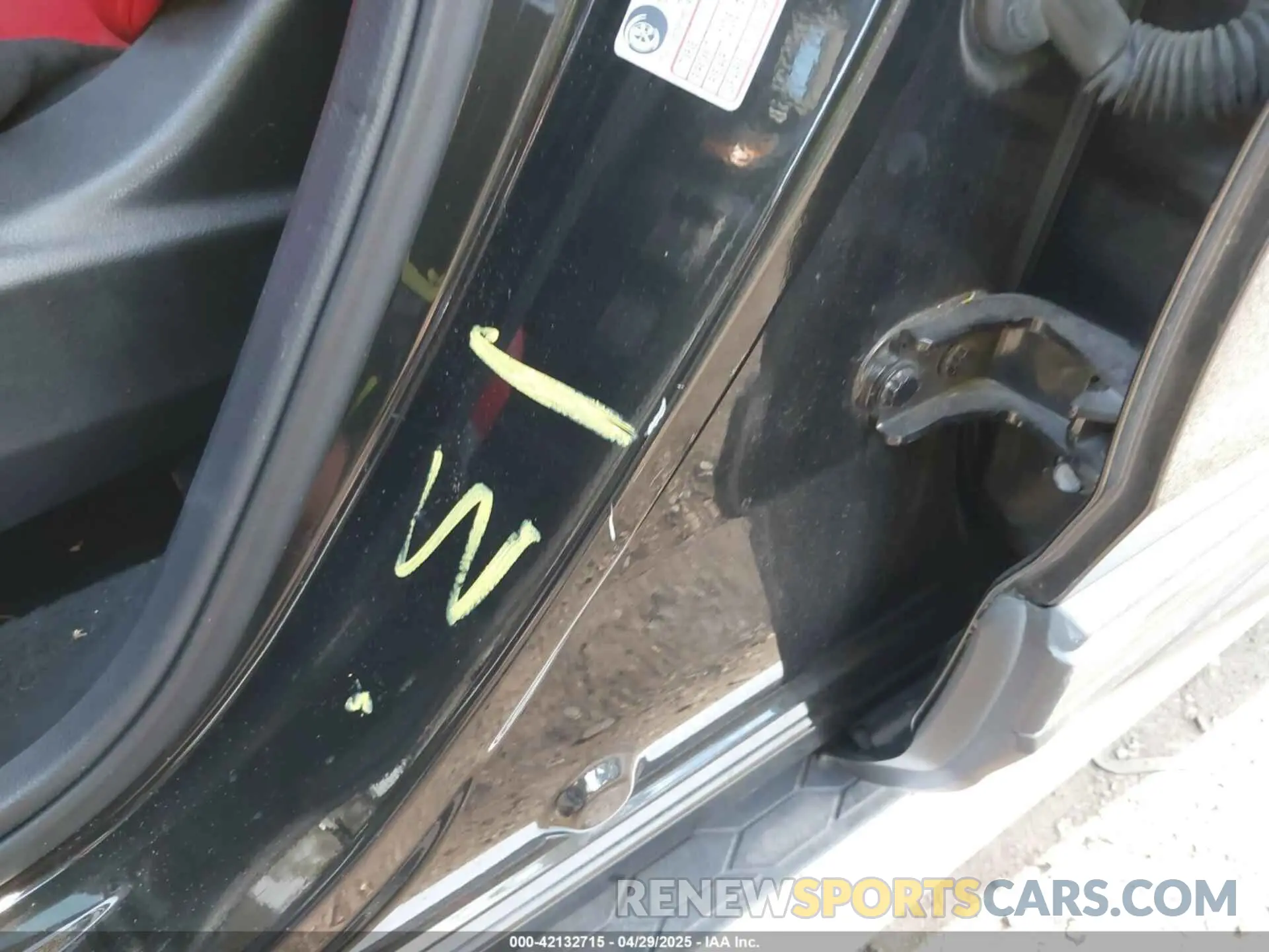 6 Photograph of a damaged car 7FARW2H5XKE017270 HONDA CR-V 2019