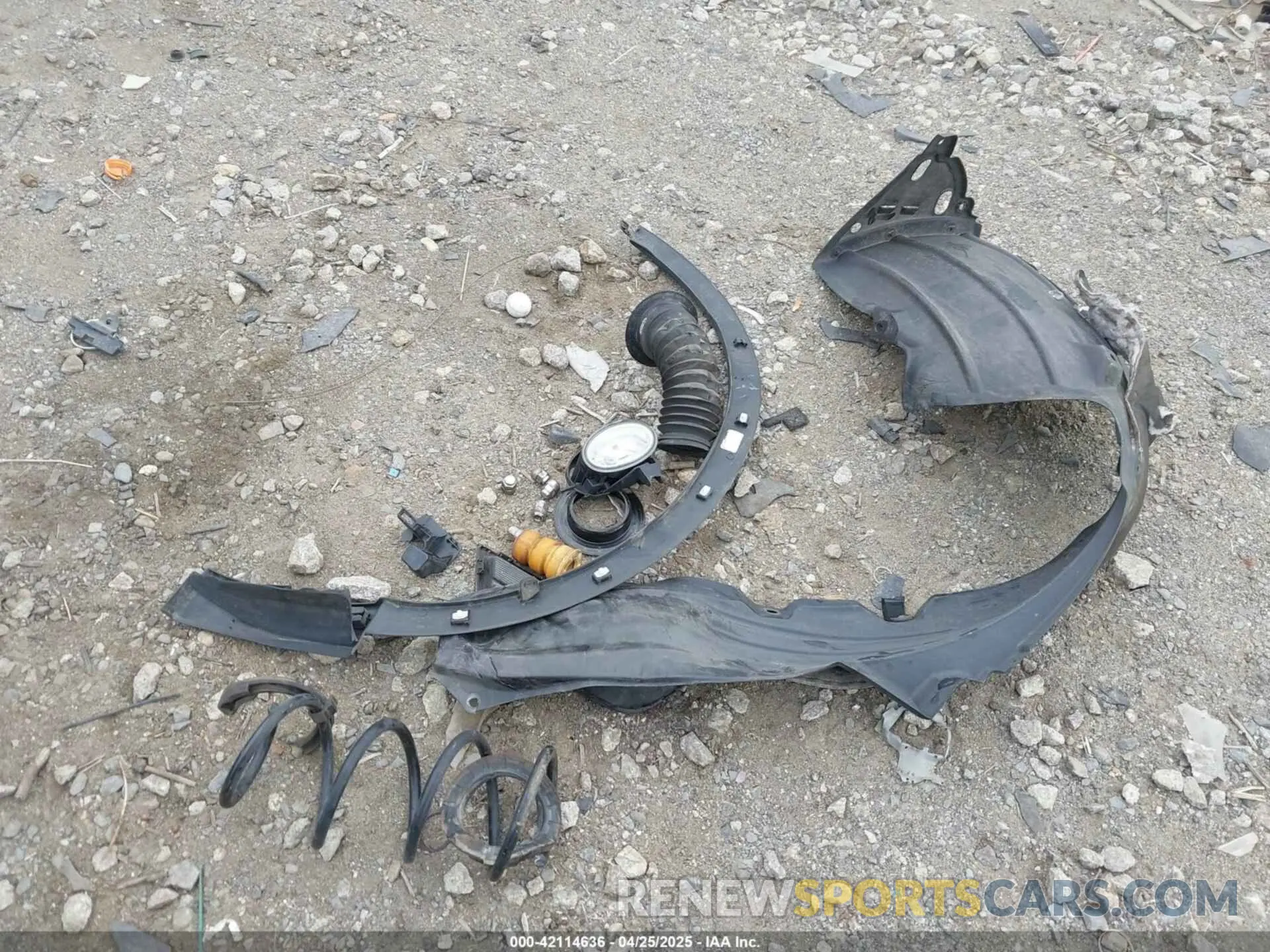 12 Photograph of a damaged car 7FARW2H5XKE029516 HONDA CR-V 2019