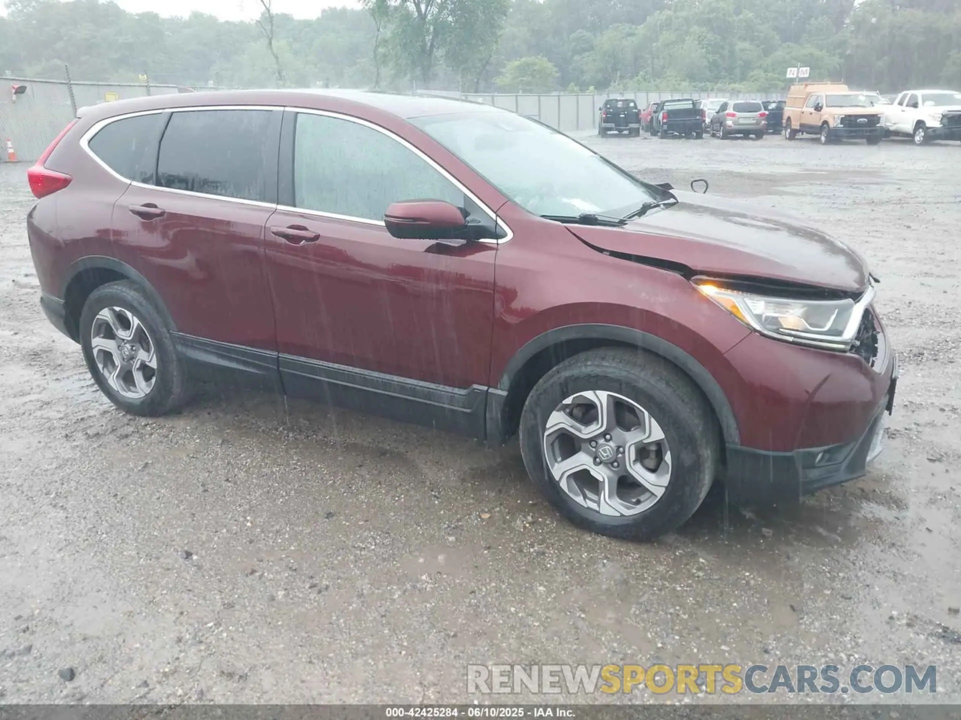 1 Photograph of a damaged car 7FARW2H80KE044472 HONDA CR-V 2019