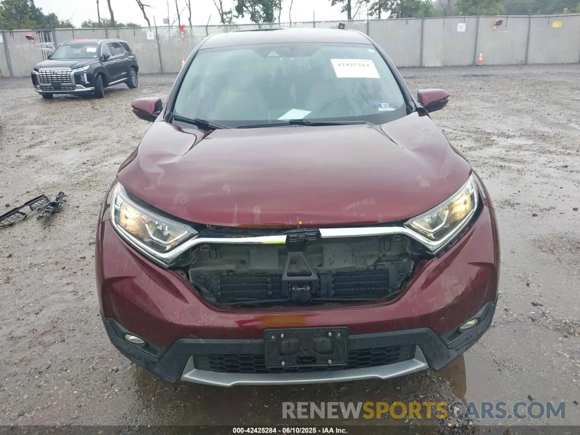 13 Photograph of a damaged car 7FARW2H80KE044472 HONDA CR-V 2019