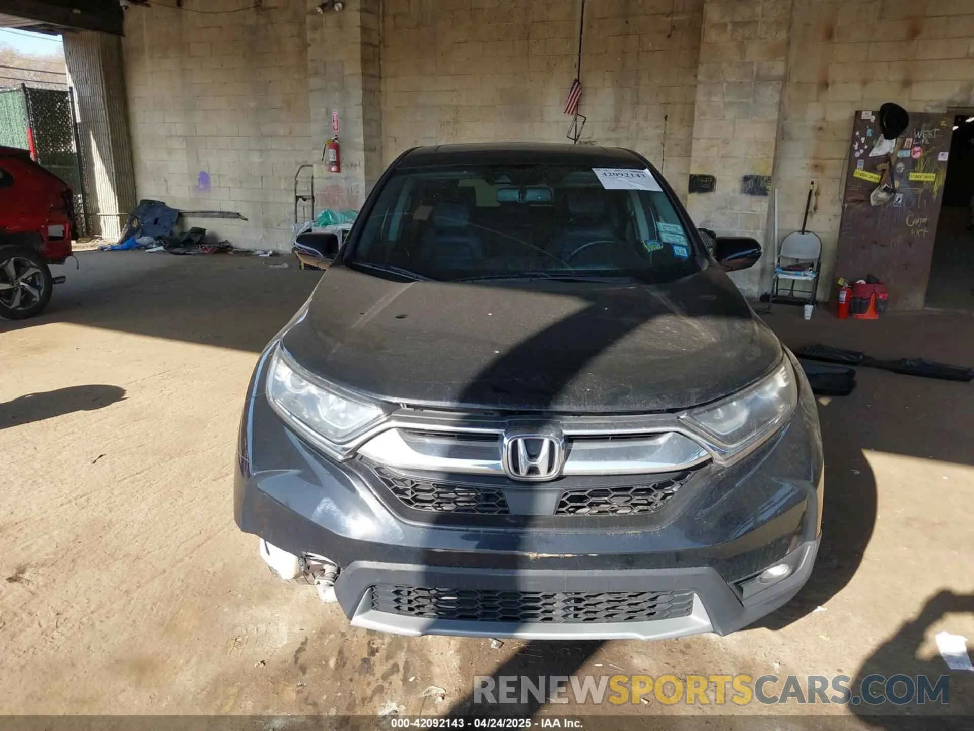 12 Photograph of a damaged car 7FARW2H81KE062088 HONDA CR-V 2019