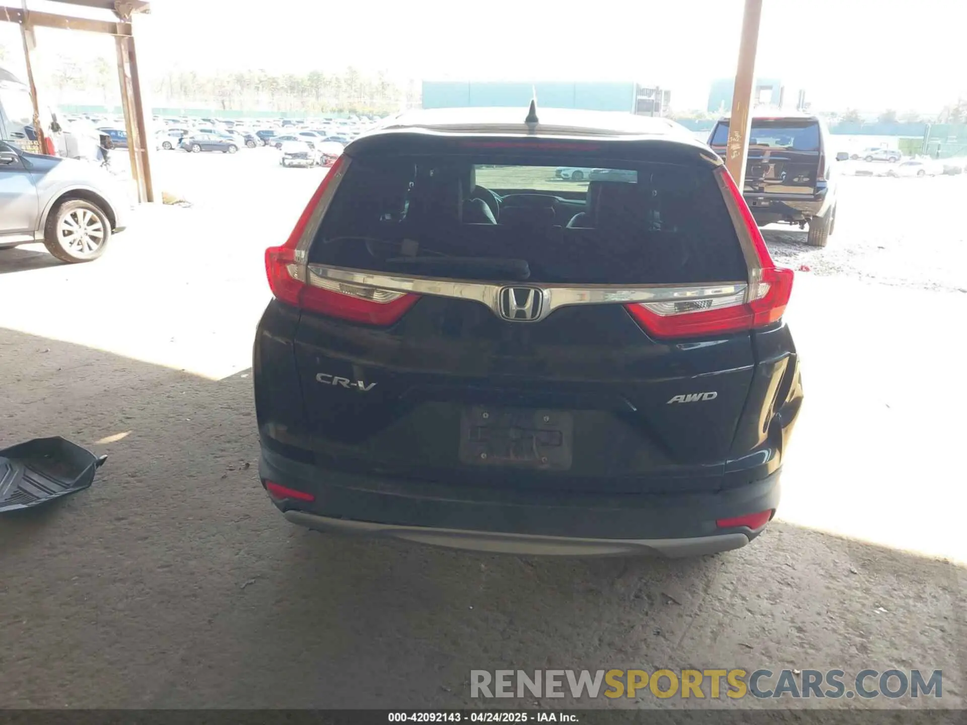 16 Photograph of a damaged car 7FARW2H81KE062088 HONDA CR-V 2019
